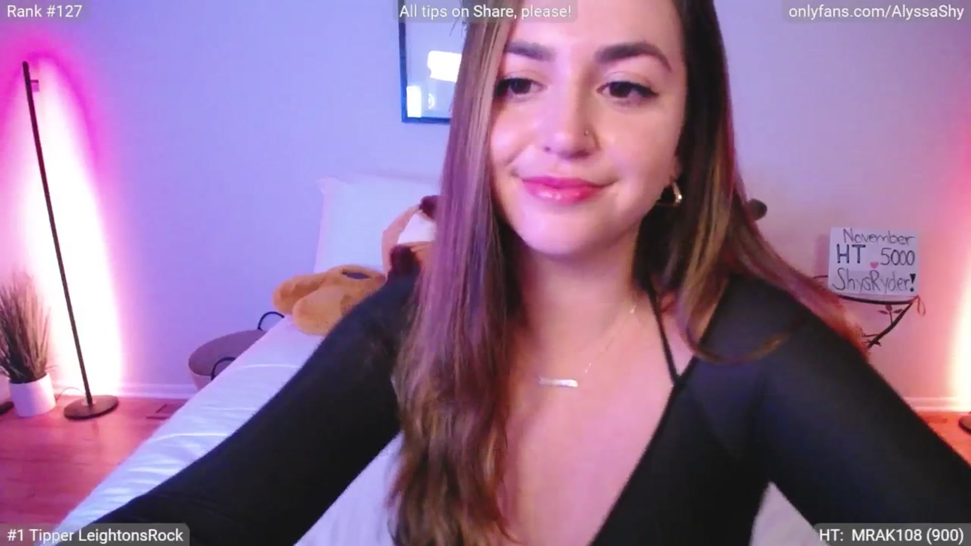 Gallery image thumbnail from AlyssaShy's myfreecams stream on, 11/07/2024, 23:49 image 16 of 20