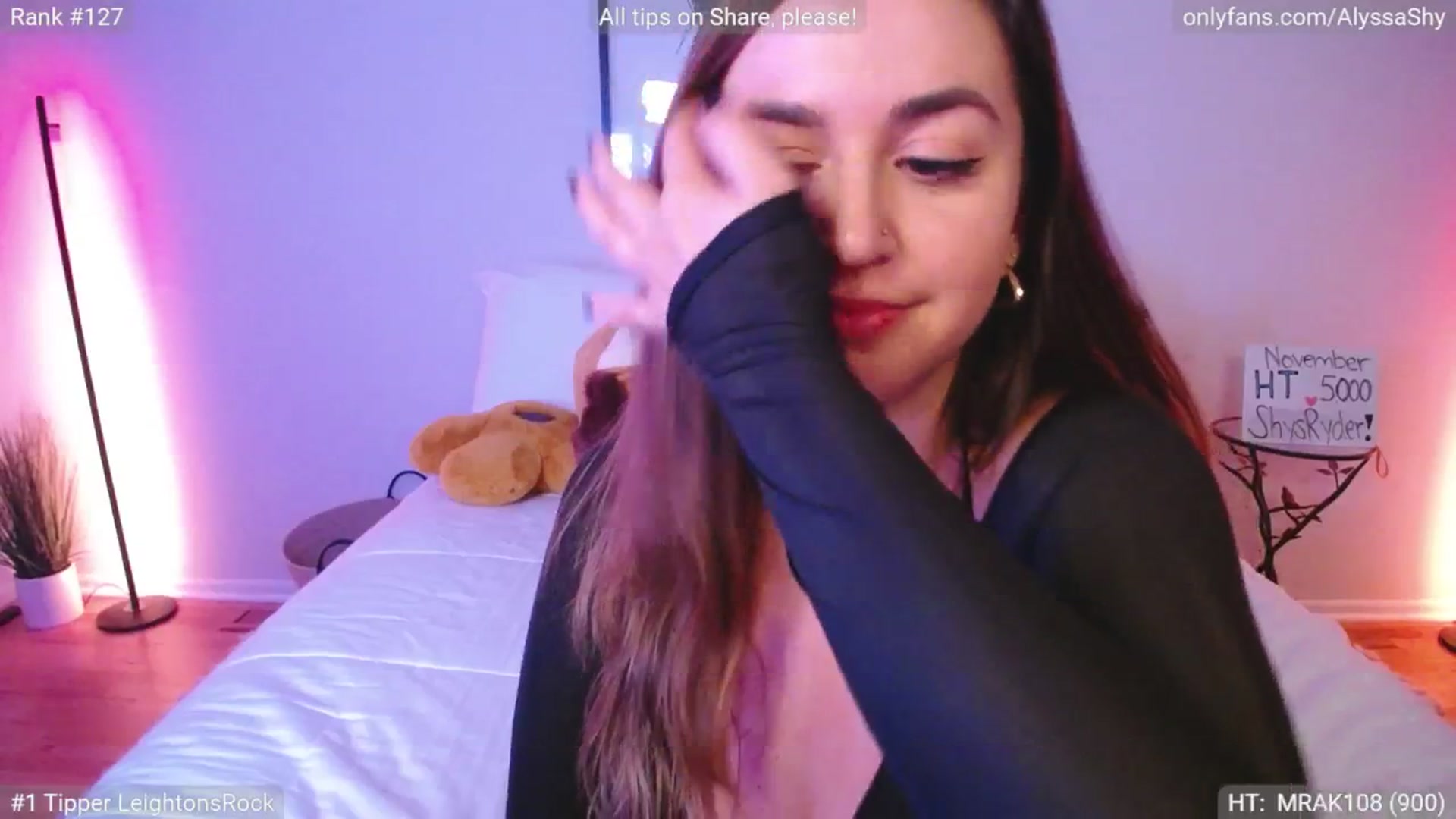 Gallery image thumbnail from AlyssaShy's myfreecams stream on, 11/07/2024, 23:49 image 18 of 20
