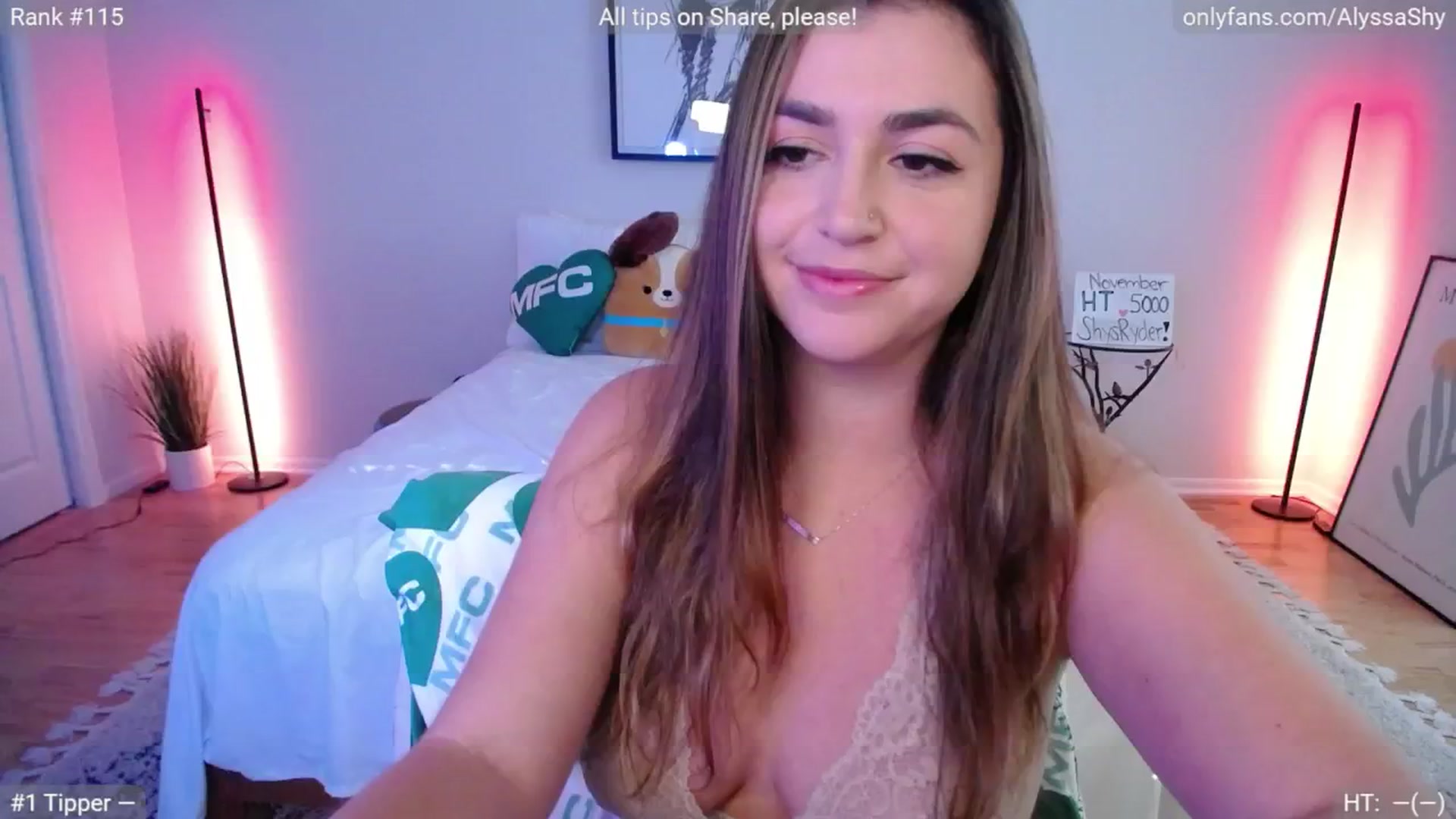 Gallery image thumbnail from AlyssaShy's myfreecams stream on, 11/12/2024, 21:45 image 2 of 20