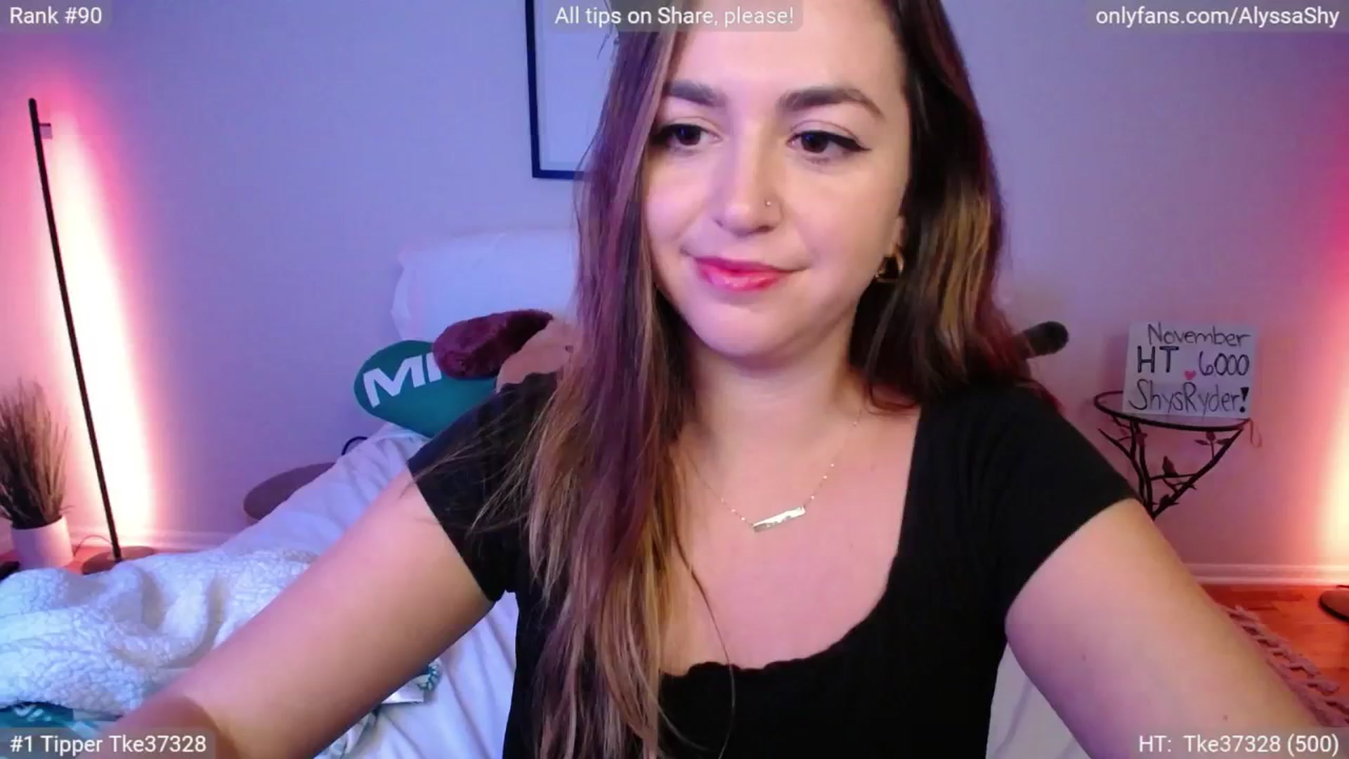 Gallery image thumbnail from AlyssaShy's myfreecams stream on, 11/16/2024, 24:42 image 9 of 20