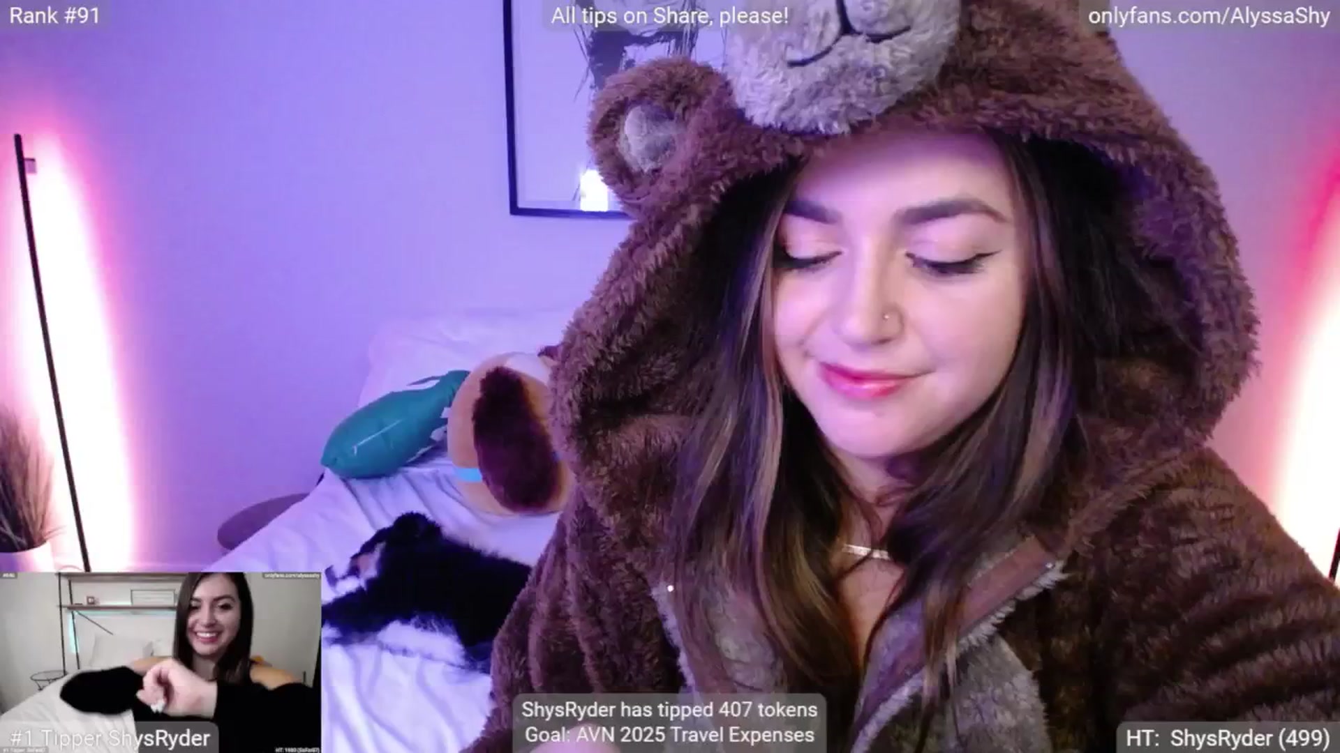 Gallery image thumbnail from AlyssaShy's myfreecams stream on, 11/18/2024, 24:02 image 11 of 20