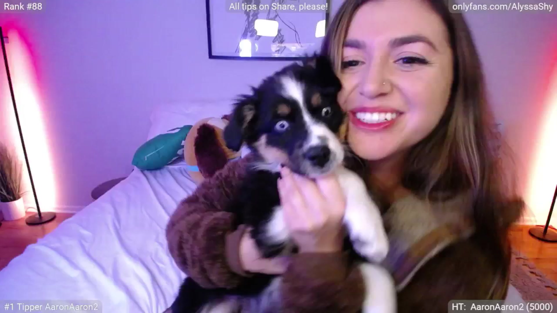 Gallery image thumbnail from AlyssaShy's myfreecams stream on, 11/18/2024, 24:02 image 14 of 20