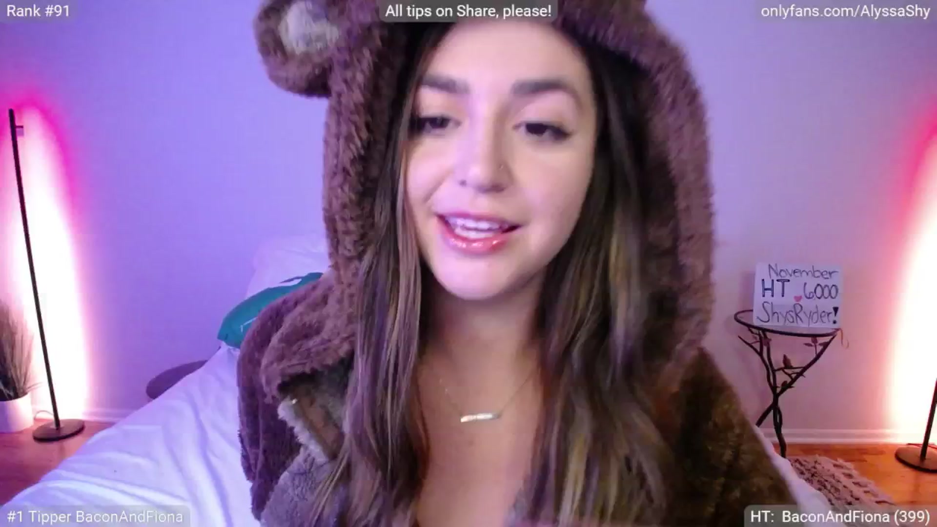 Gallery image thumbnail from AlyssaShy's myfreecams stream on, 11/18/2024, 24:02 image 2 of 20
