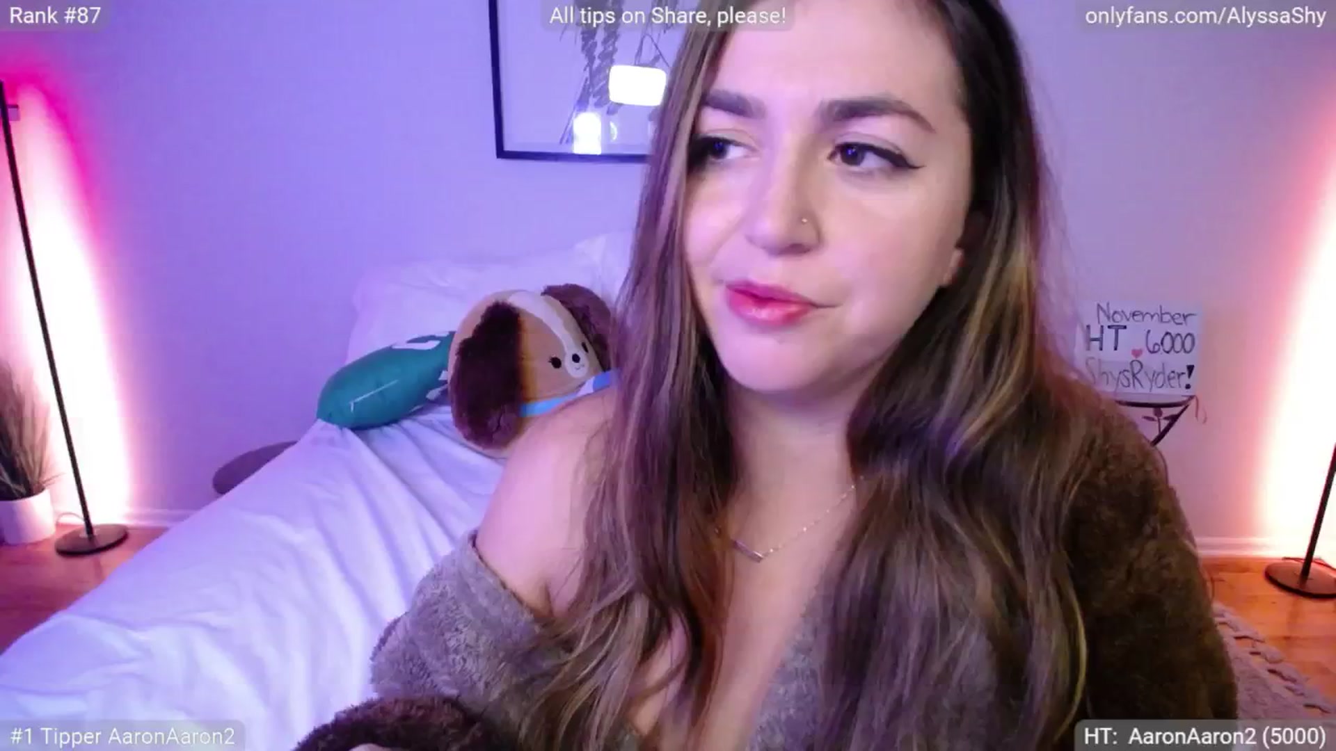 Gallery image thumbnail from AlyssaShy's myfreecams stream on, 11/18/2024, 03:19 image 7 of 20