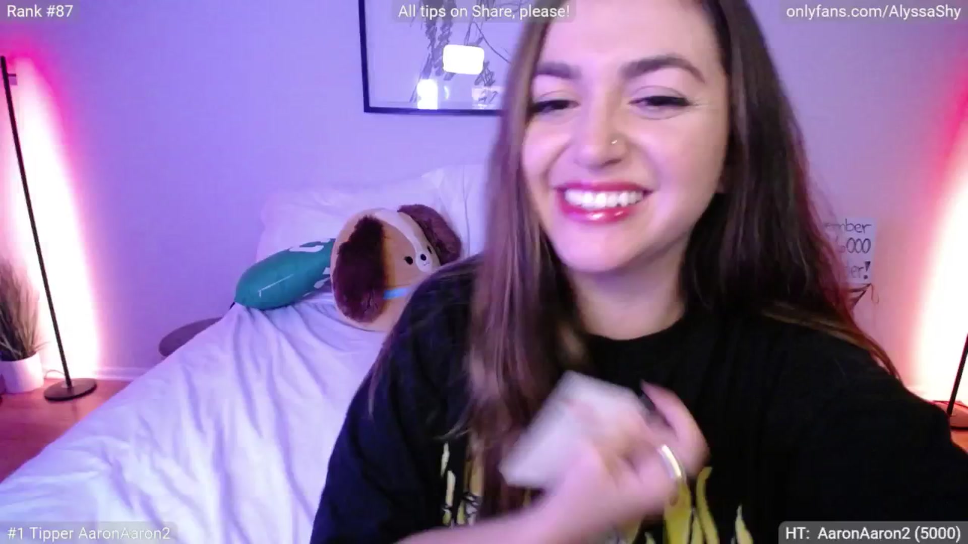 Gallery image thumbnail from AlyssaShy's myfreecams stream on, 11/18/2024, 03:19 image 10 of 20