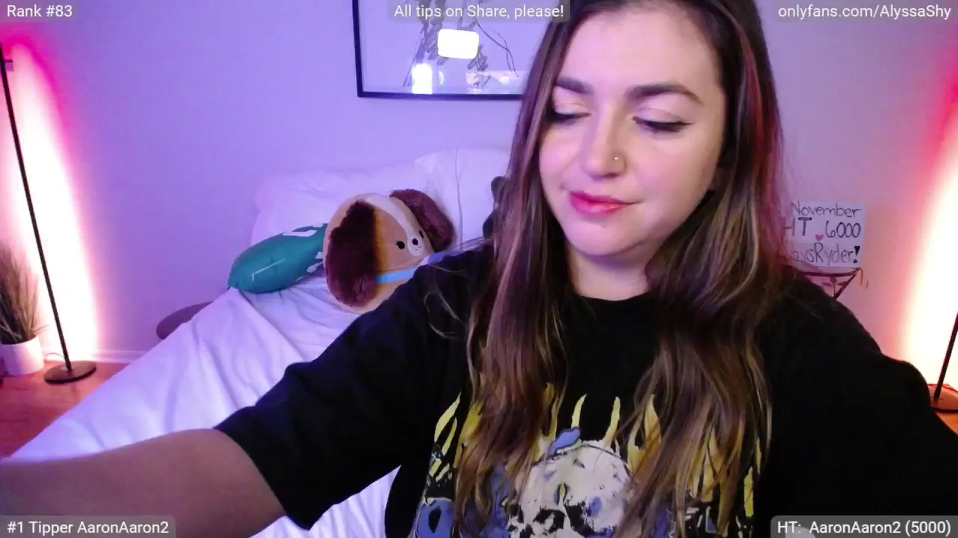 Gallery image thumbnail from AlyssaShy's myfreecams stream on, 11/18/2024, 03:19 image 17 of 20