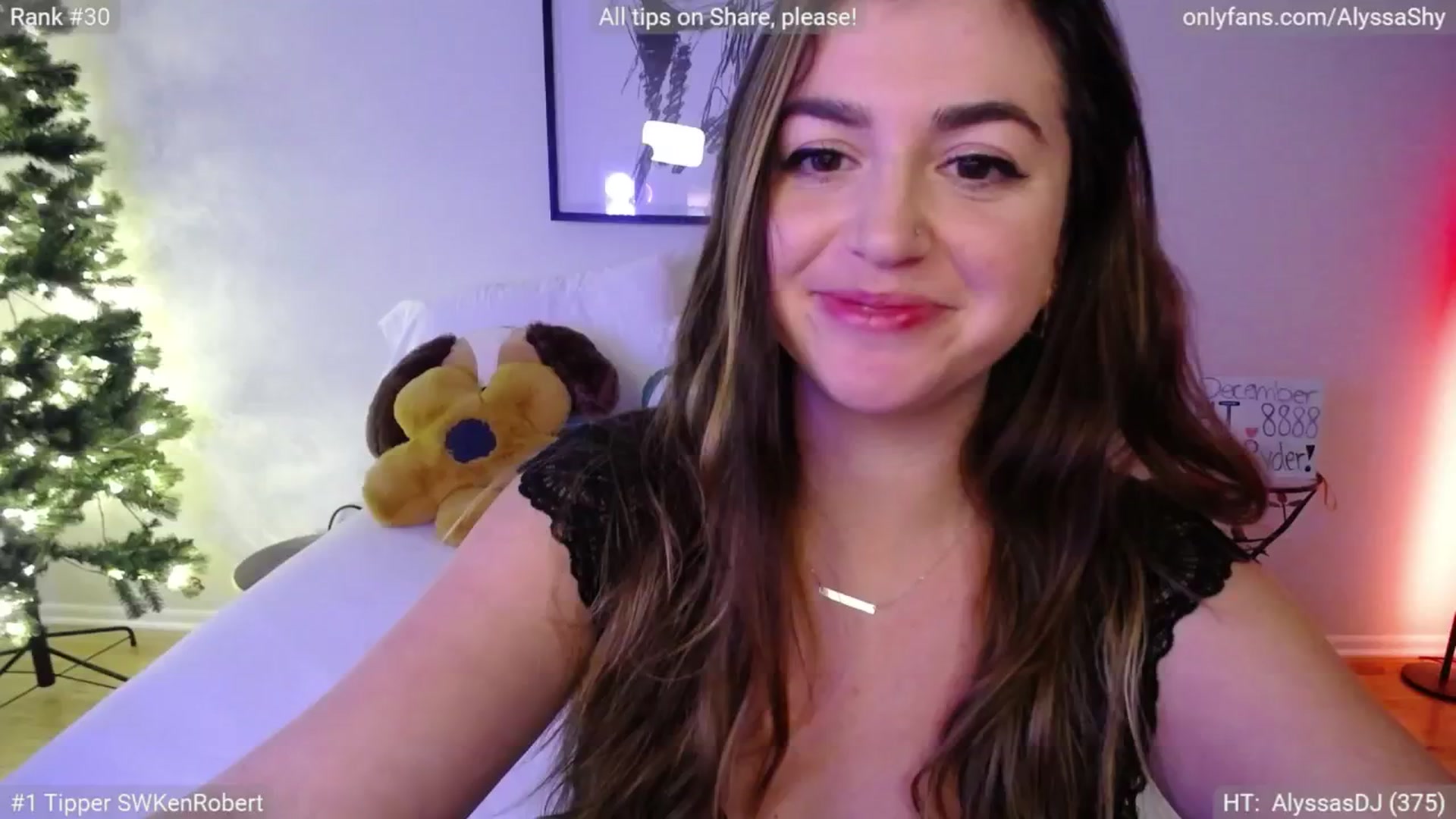 Gallery image thumbnail from AlyssaShy's myfreecams stream on, 12/03/2024, 23:28 image 8 of 20