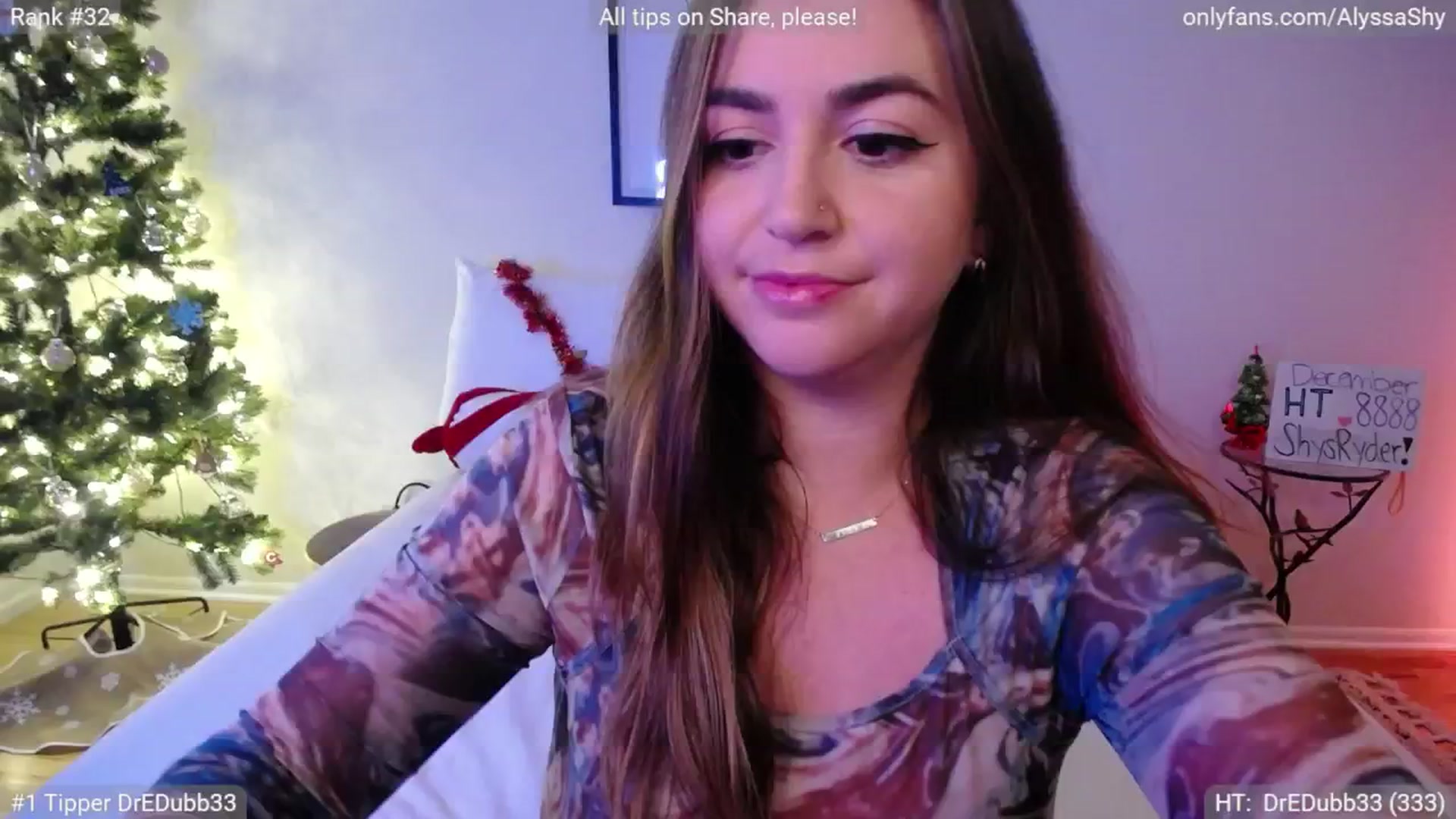 Gallery image thumbnail from AlyssaShy's myfreecams stream on, 12/04/2024, 22:20 image 19 of 20