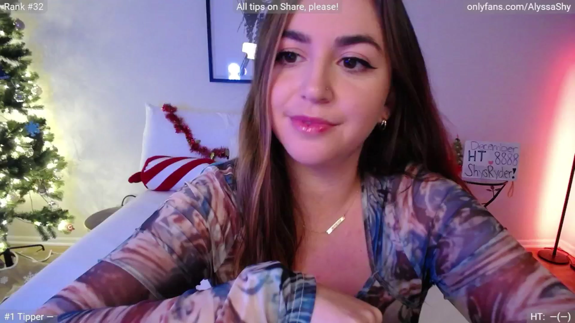 Gallery image thumbnail from AlyssaShy's myfreecams stream on, 12/04/2024, 22:20 image 5 of 20