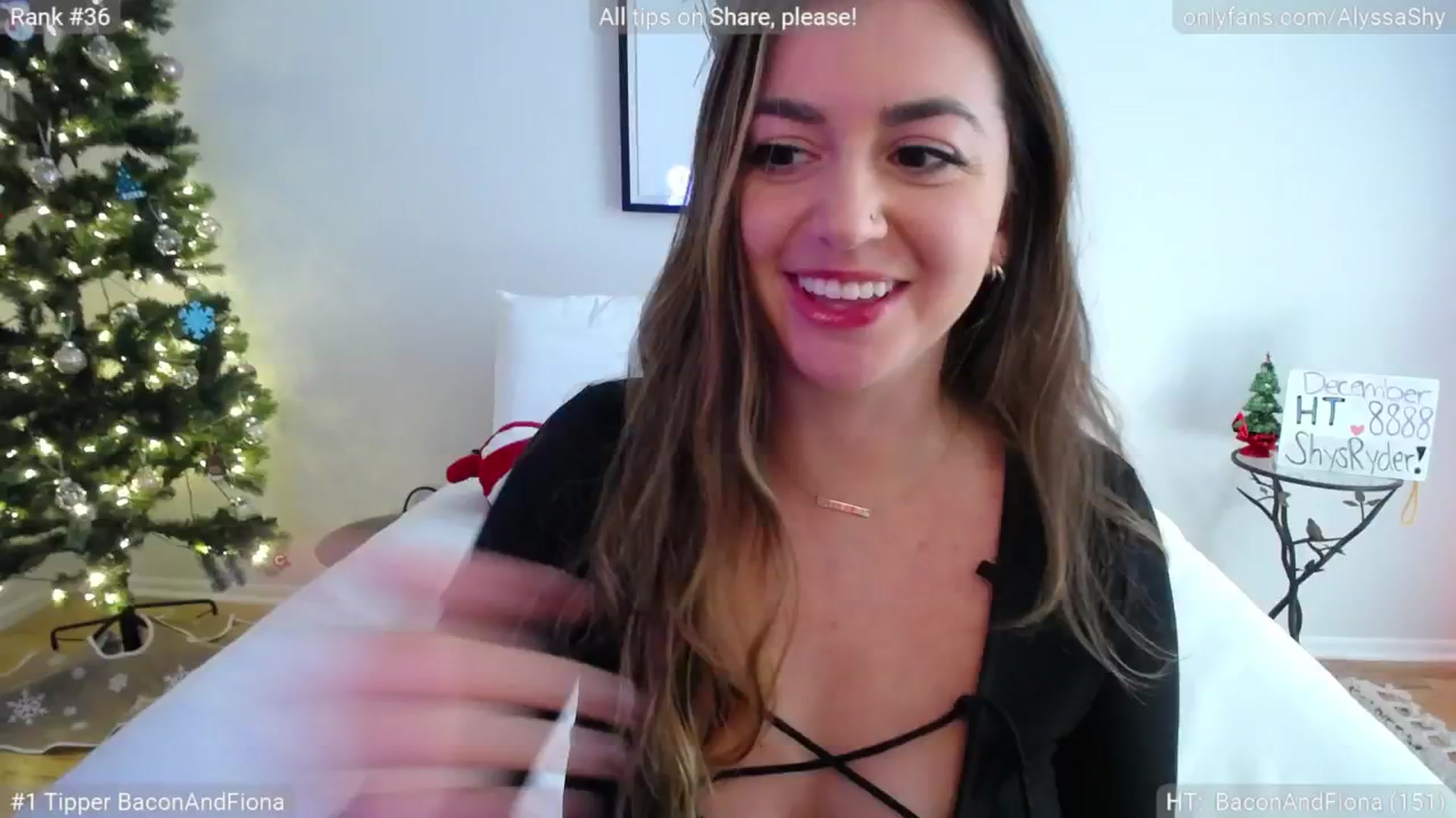 Gallery image thumbnail from AlyssaShy's myfreecams stream on, 12/05/2024, 18:23 image 6 of 20