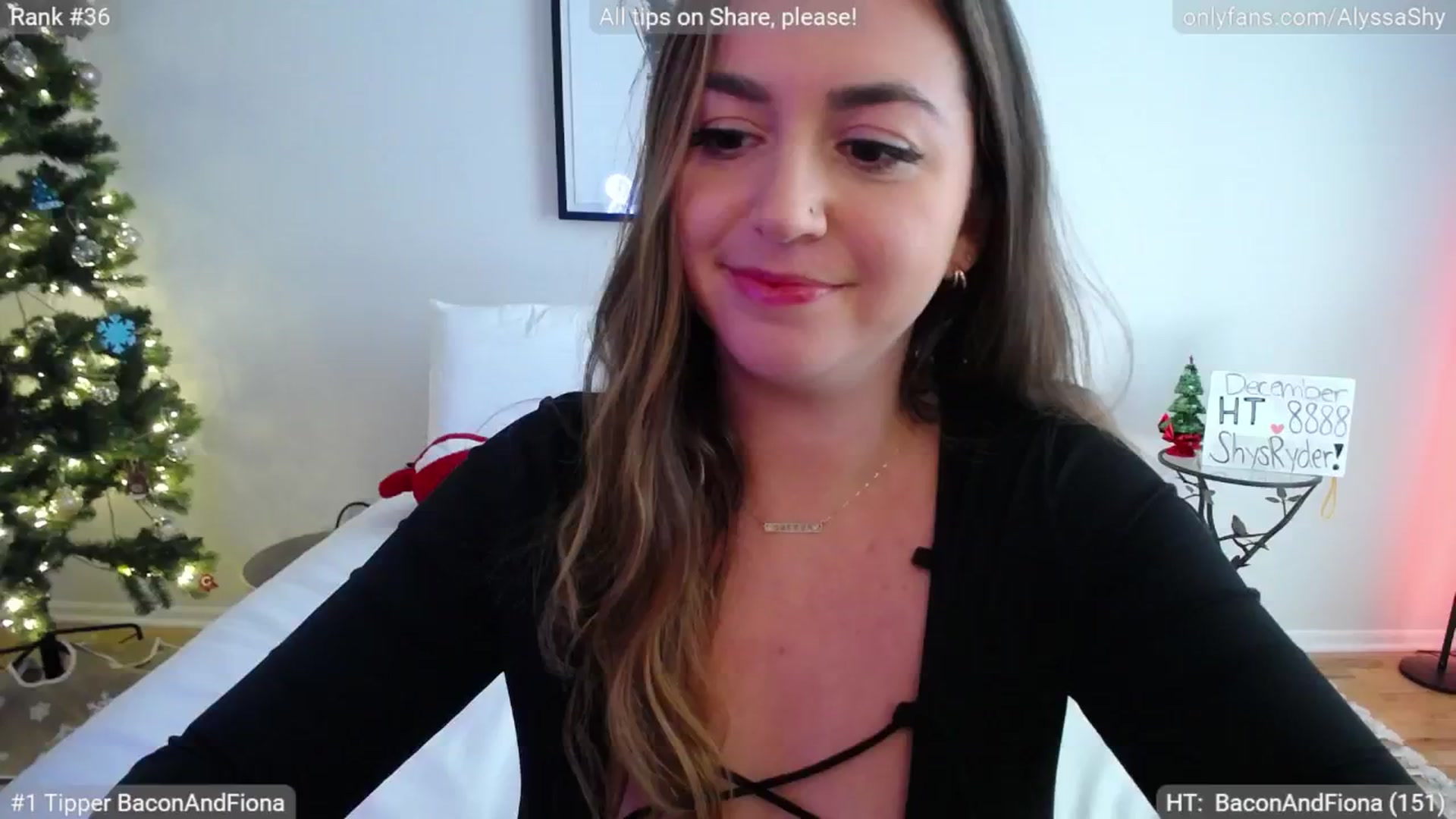 Gallery image thumbnail from AlyssaShy's myfreecams stream on, 12/05/2024, 18:23 image 14 of 20