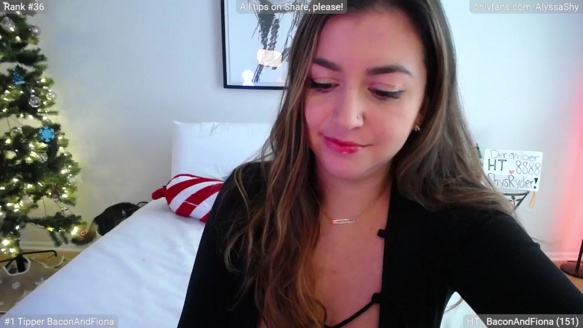 Gallery image thumbnail from AlyssaShy's myfreecams stream on, 12/05/2024, 18:23 image 11 of 20