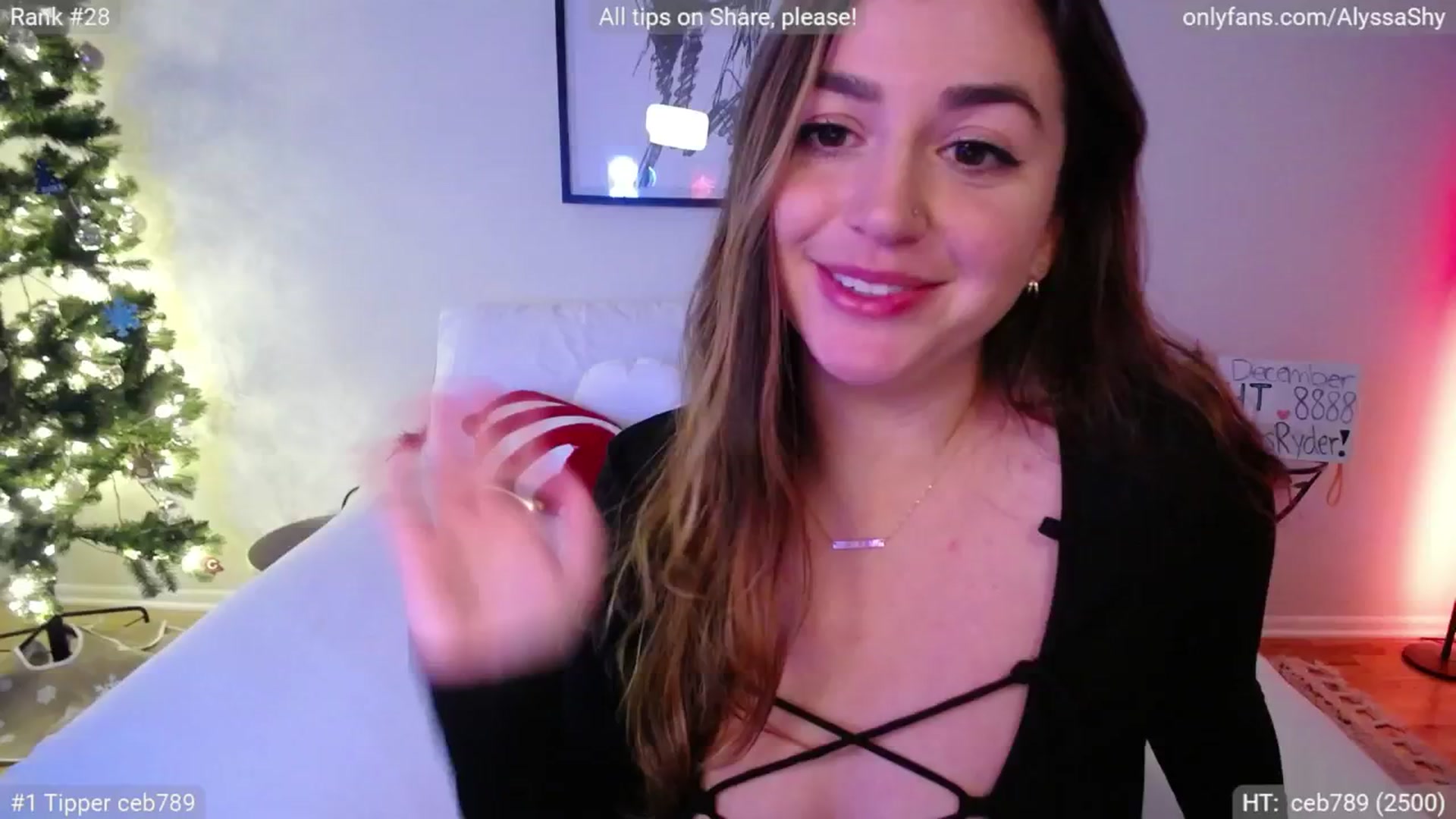 Gallery image thumbnail from AlyssaShy's myfreecams stream on, 12/05/2024, 21:45 image 4 of 20