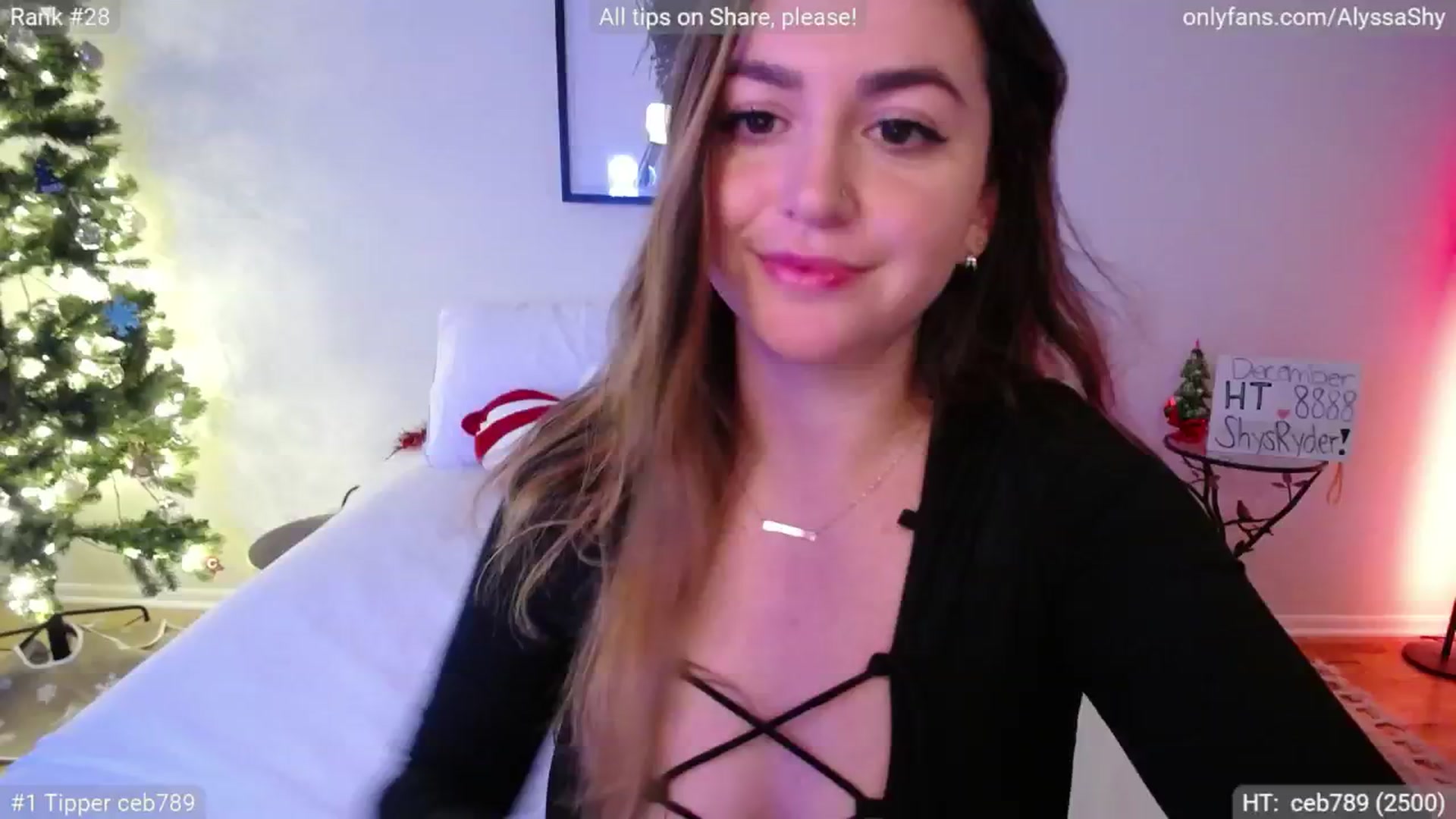 Gallery image thumbnail from AlyssaShy's myfreecams stream on, 12/05/2024, 21:45 image 2 of 20