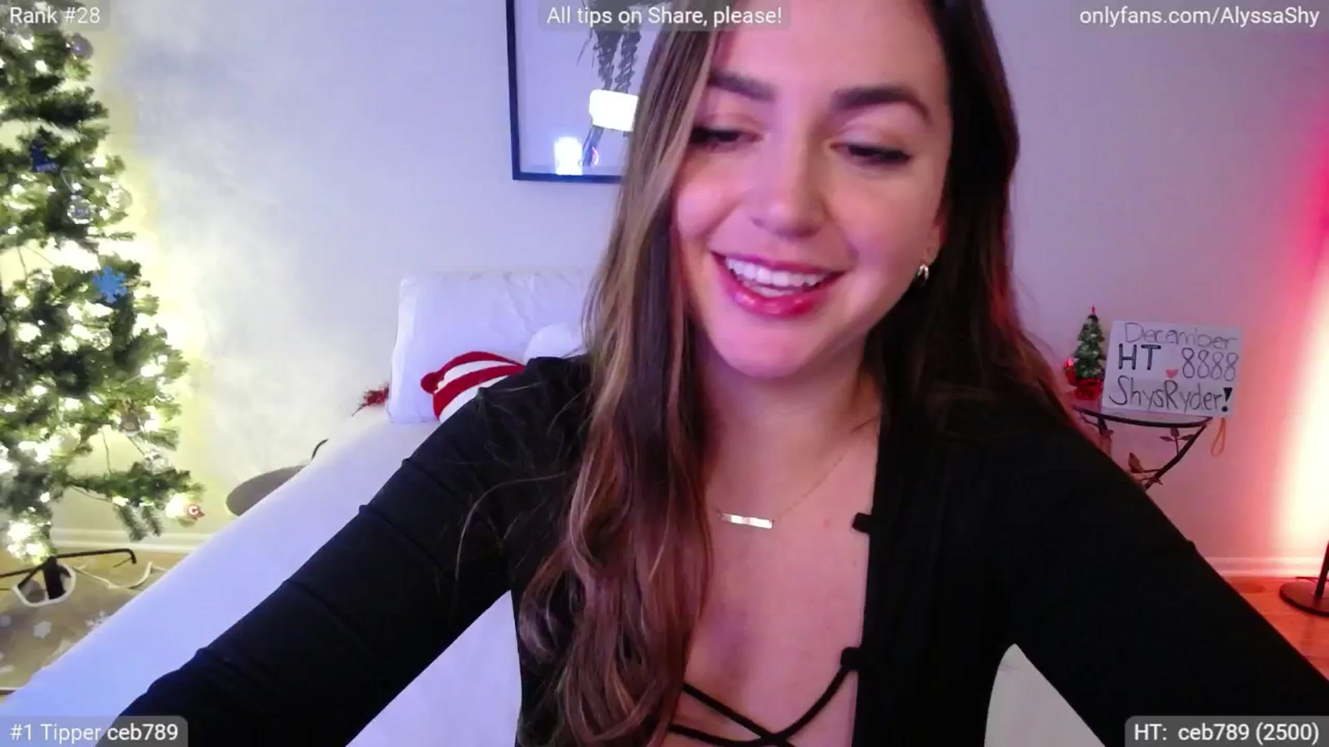 Gallery image thumbnail from AlyssaShy's myfreecams stream on, 12/05/2024, 21:45 image 9 of 20
