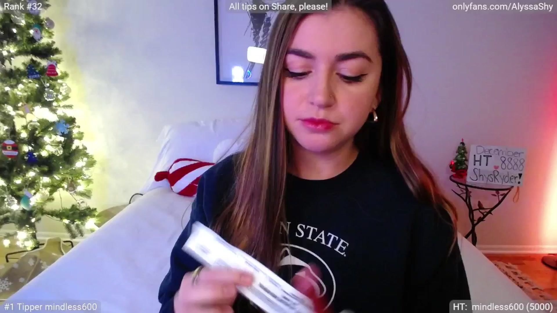 Gallery image thumbnail from AlyssaShy's myfreecams stream on, 12/08/2024, 02:54 image 18 of 20