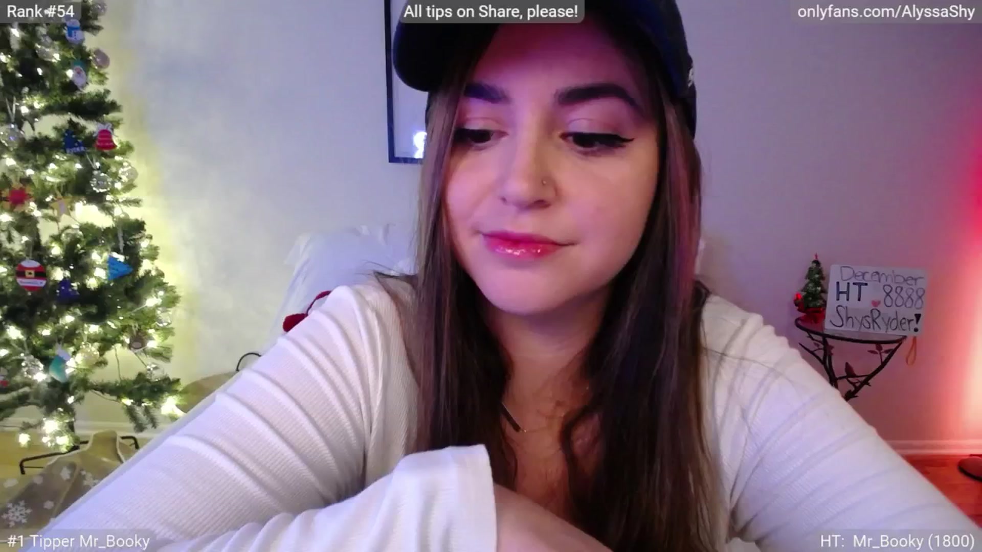 Gallery image thumbnail from AlyssaShy's myfreecams stream on, 12/10/2024, 23:13 image 8 of 20