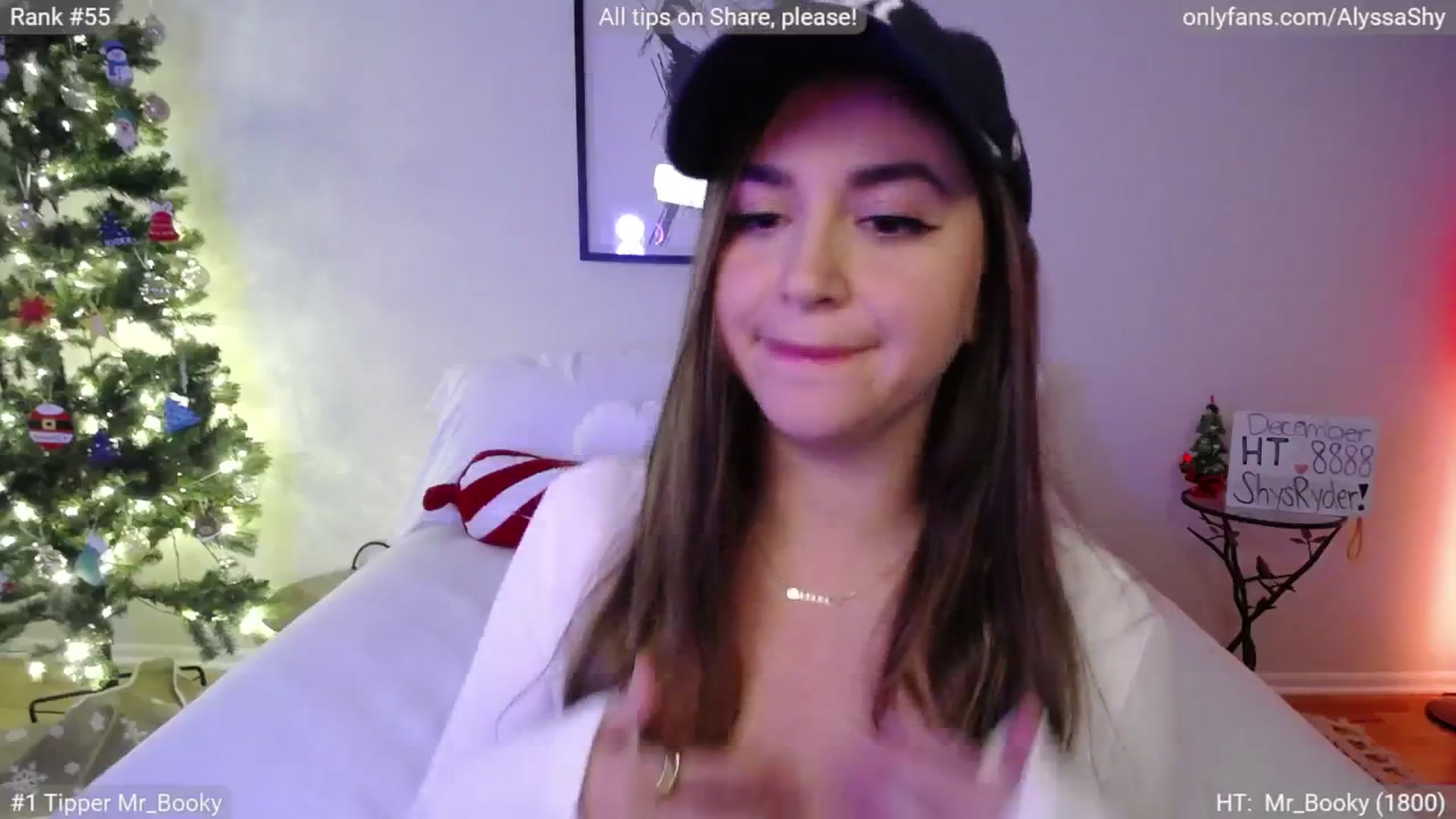Gallery image thumbnail from AlyssaShy's myfreecams stream on, 12/10/2024, 23:13 image 13 of 20