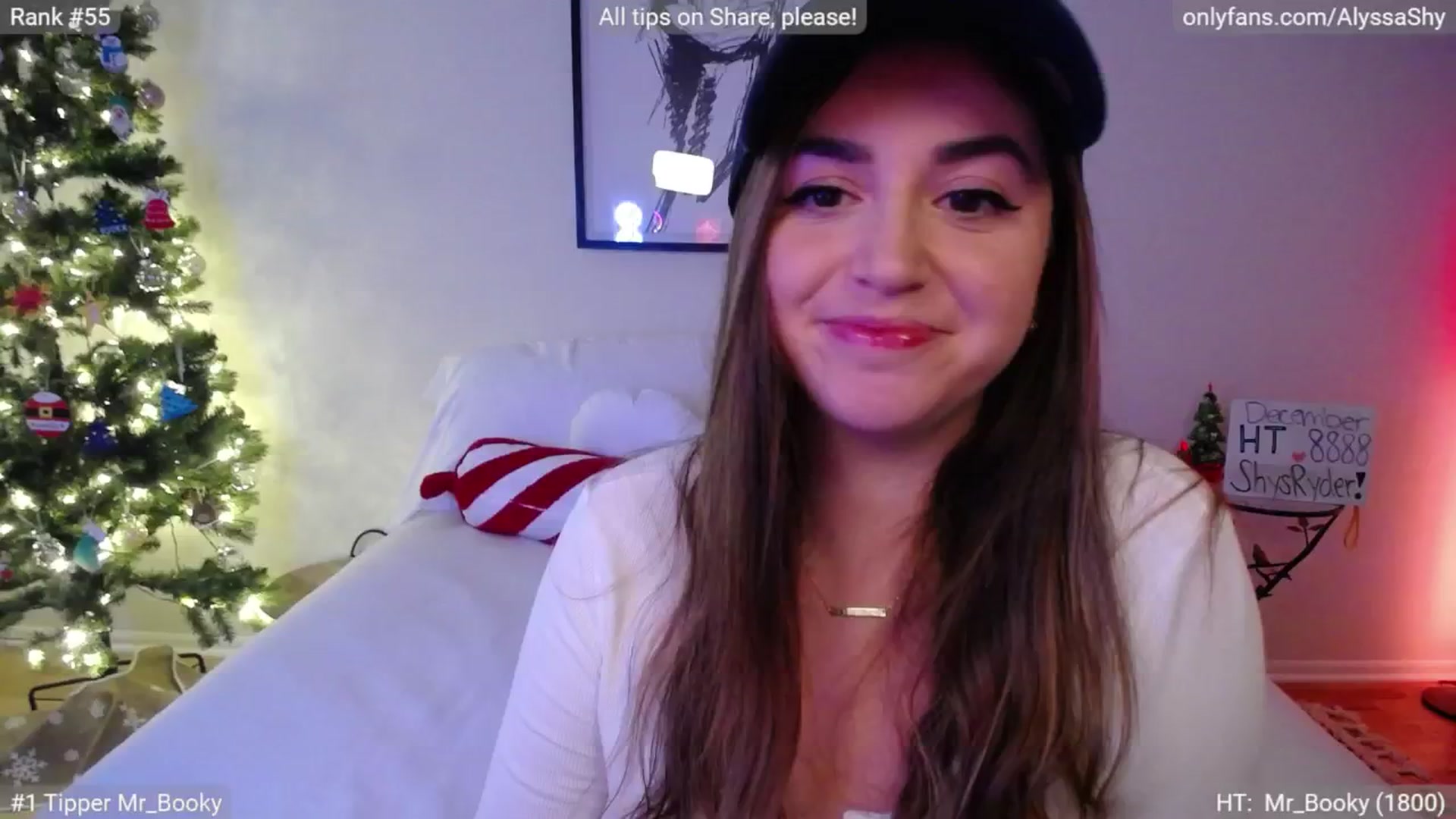 Gallery image thumbnail from AlyssaShy's myfreecams stream on, 12/10/2024, 23:13 image 12 of 20