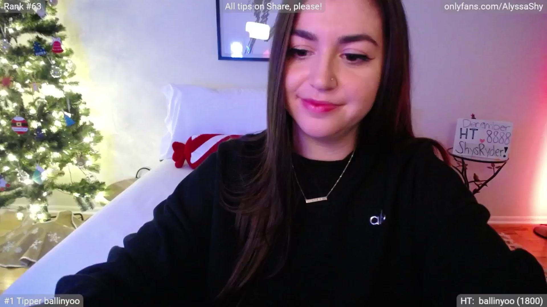Gallery image thumbnail from AlyssaShy's myfreecams stream on, 12/14/2024, 03:07 image 4 of 20