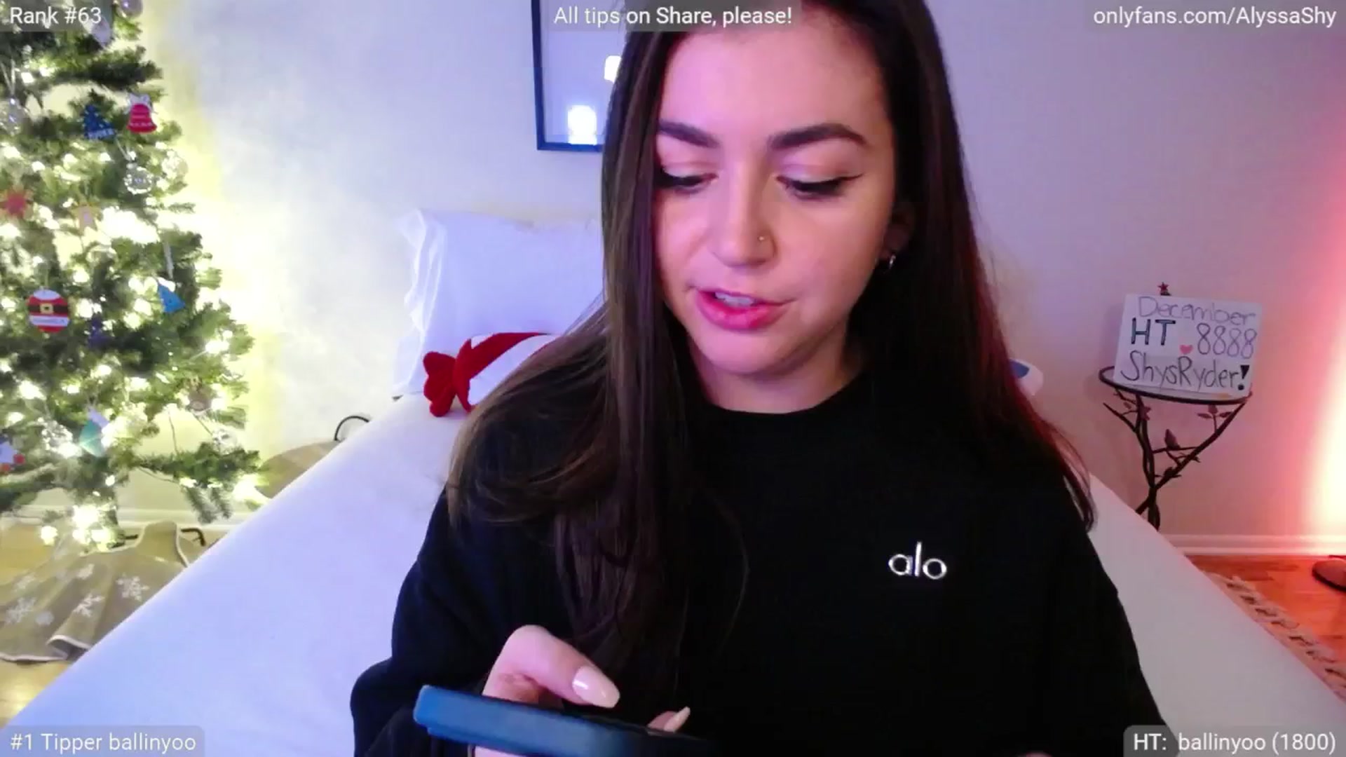 Gallery image thumbnail from AlyssaShy's myfreecams stream on, 12/14/2024, 03:07 image 6 of 20