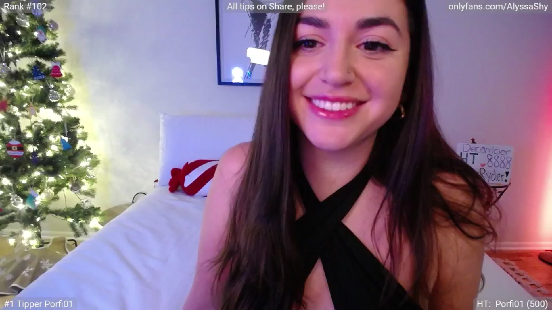 Gallery image thumbnail from AlyssaShy's myfreecams stream on, 12/18/2024, 20:53 image 6 of 20