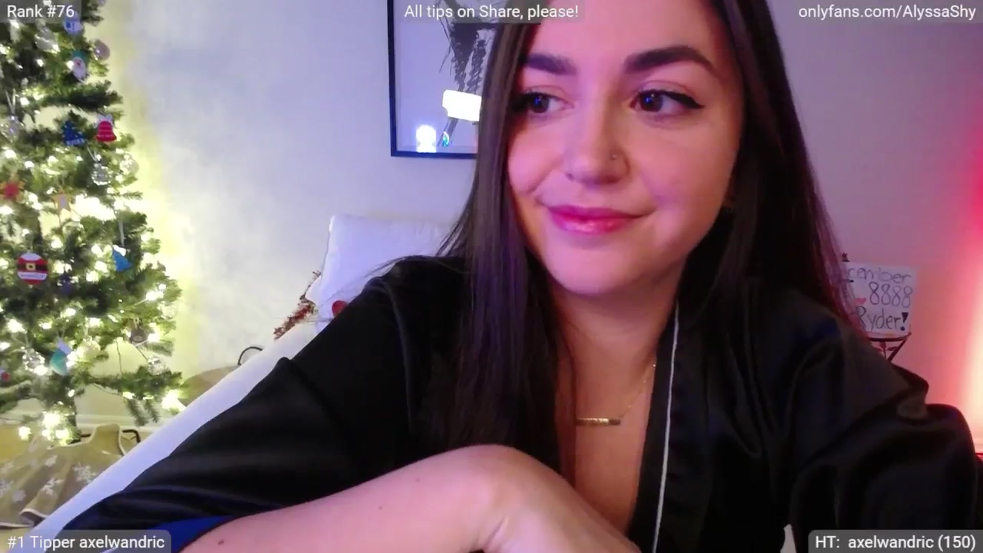 Gallery image thumbnail from AlyssaShy's myfreecams stream on, 12/19/2024, 22:35 image 12 of 20