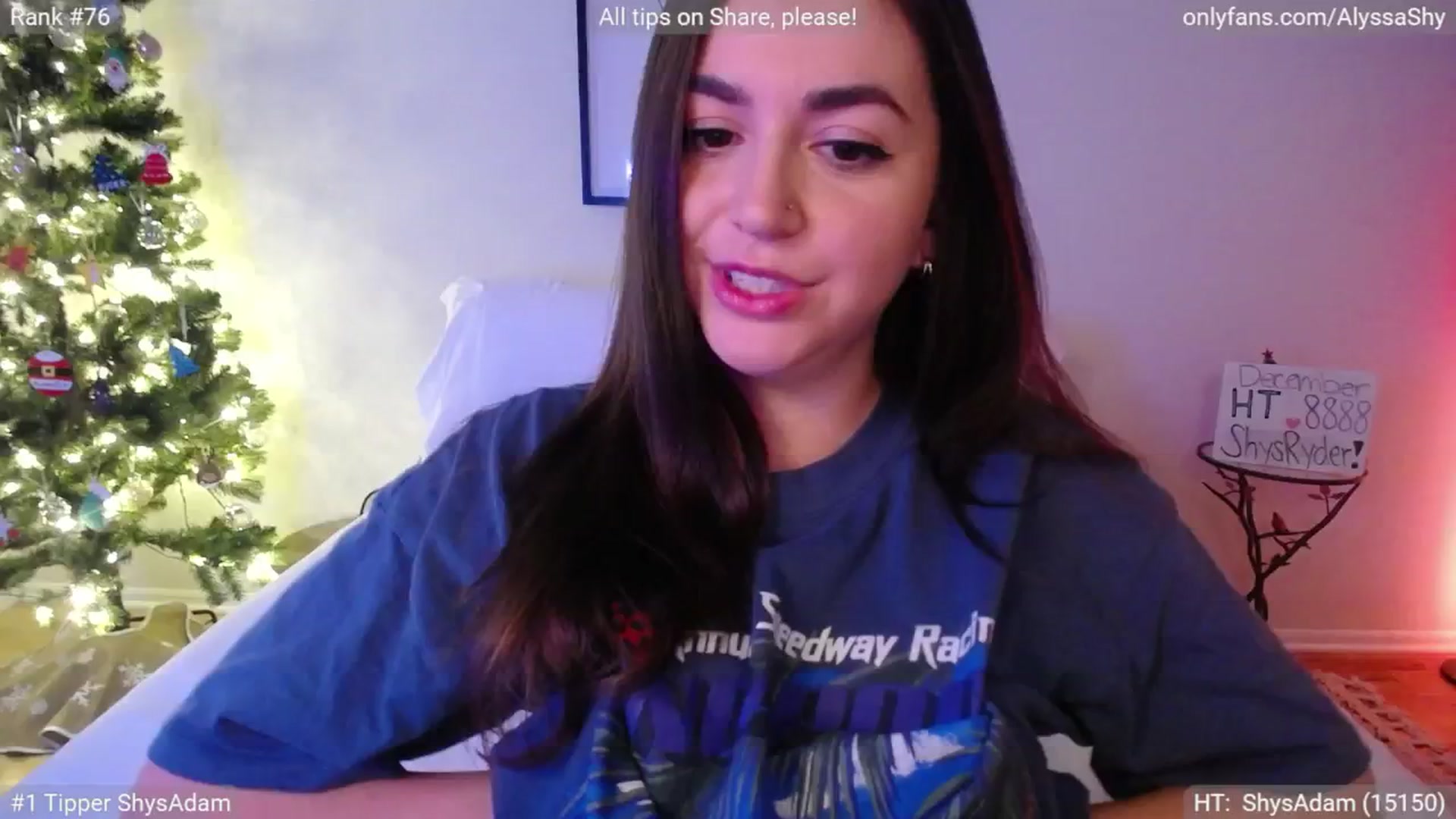 Gallery image thumbnail from AlyssaShy's myfreecams stream on, 12/20/2024, 24:06 image 7 of 20