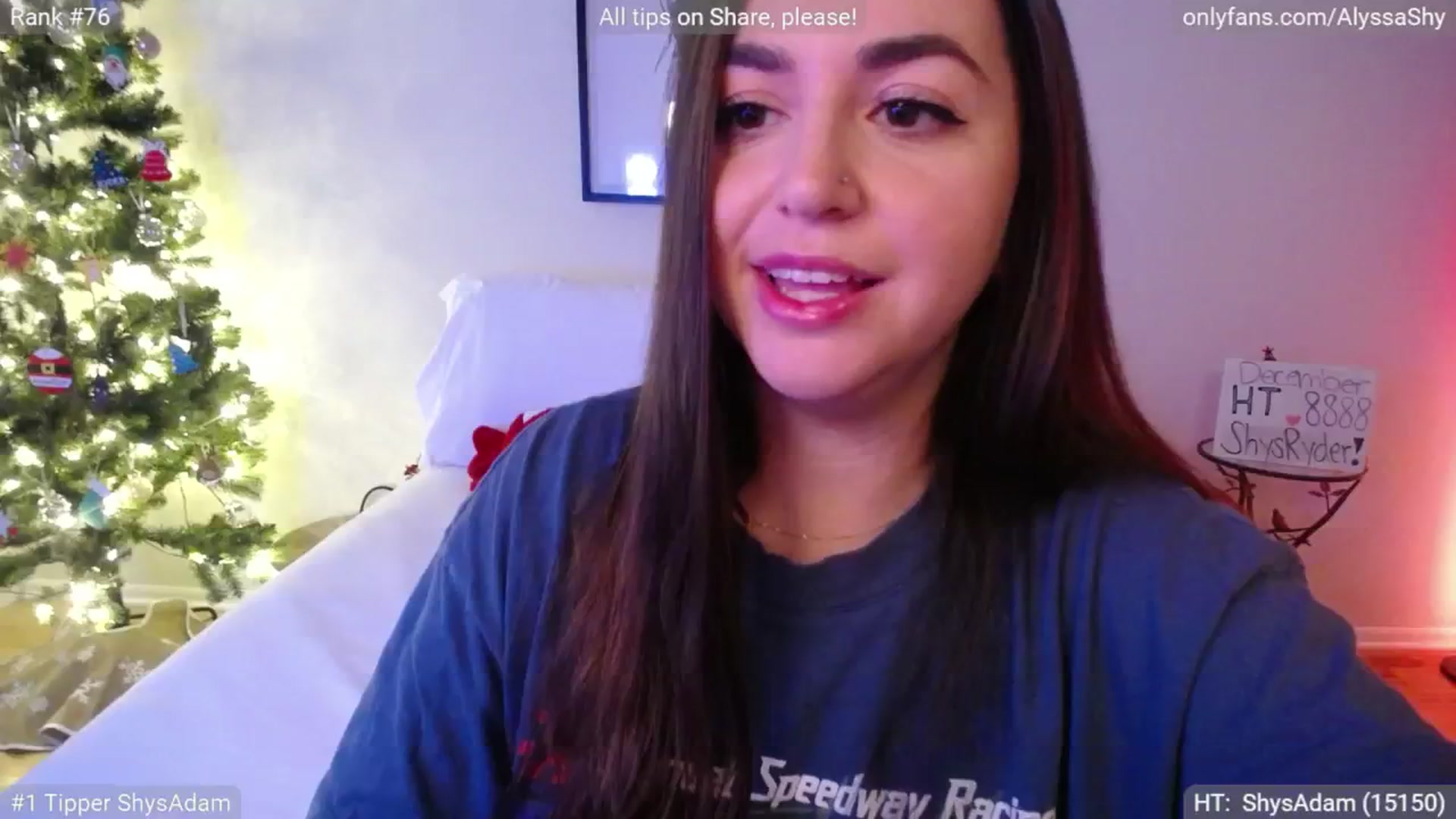 Gallery image thumbnail from AlyssaShy's myfreecams stream on, 12/20/2024, 24:06 image 14 of 20