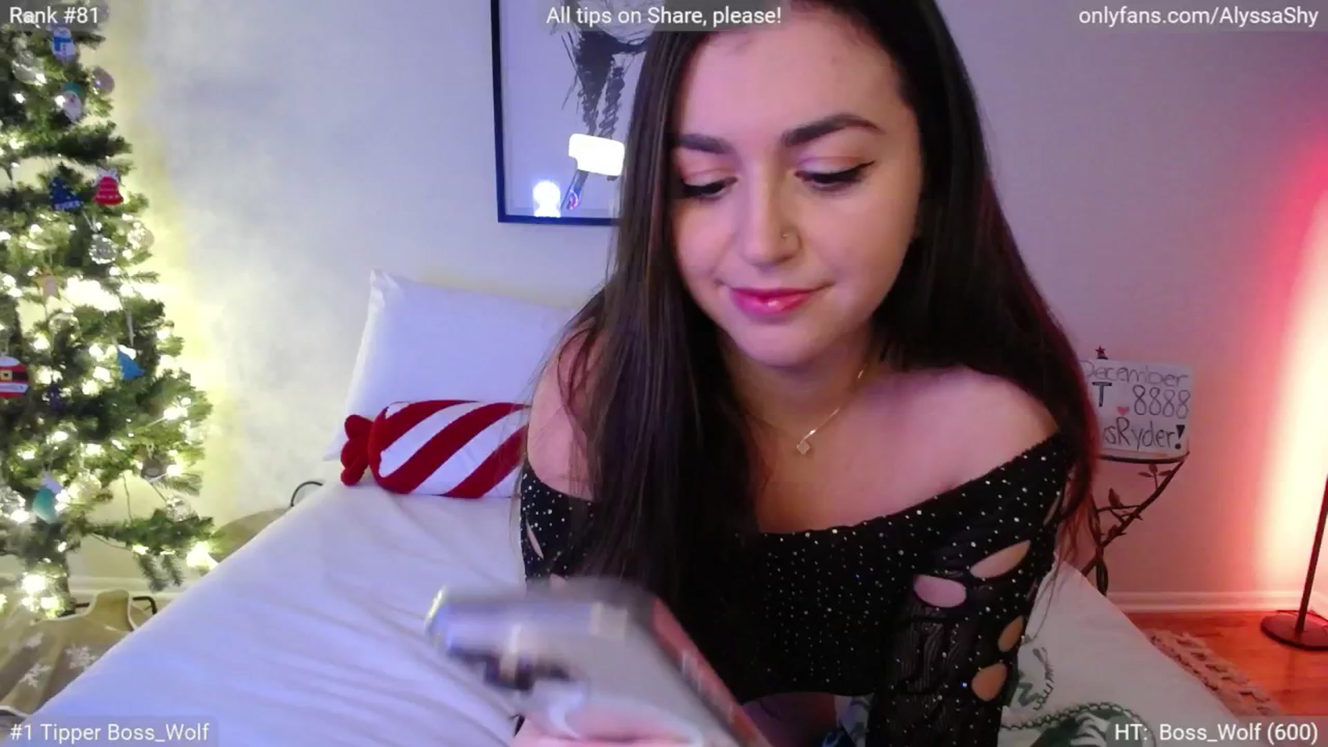 Gallery image thumbnail from AlyssaShy's myfreecams stream on, 01/01/2025, 03:36 image 6 of 20