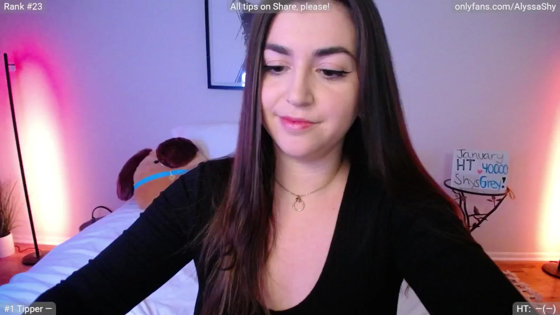 Gallery image thumbnail from AlyssaShy's myfreecams stream on, 01/16/2025, 21:54 image 5 of 20