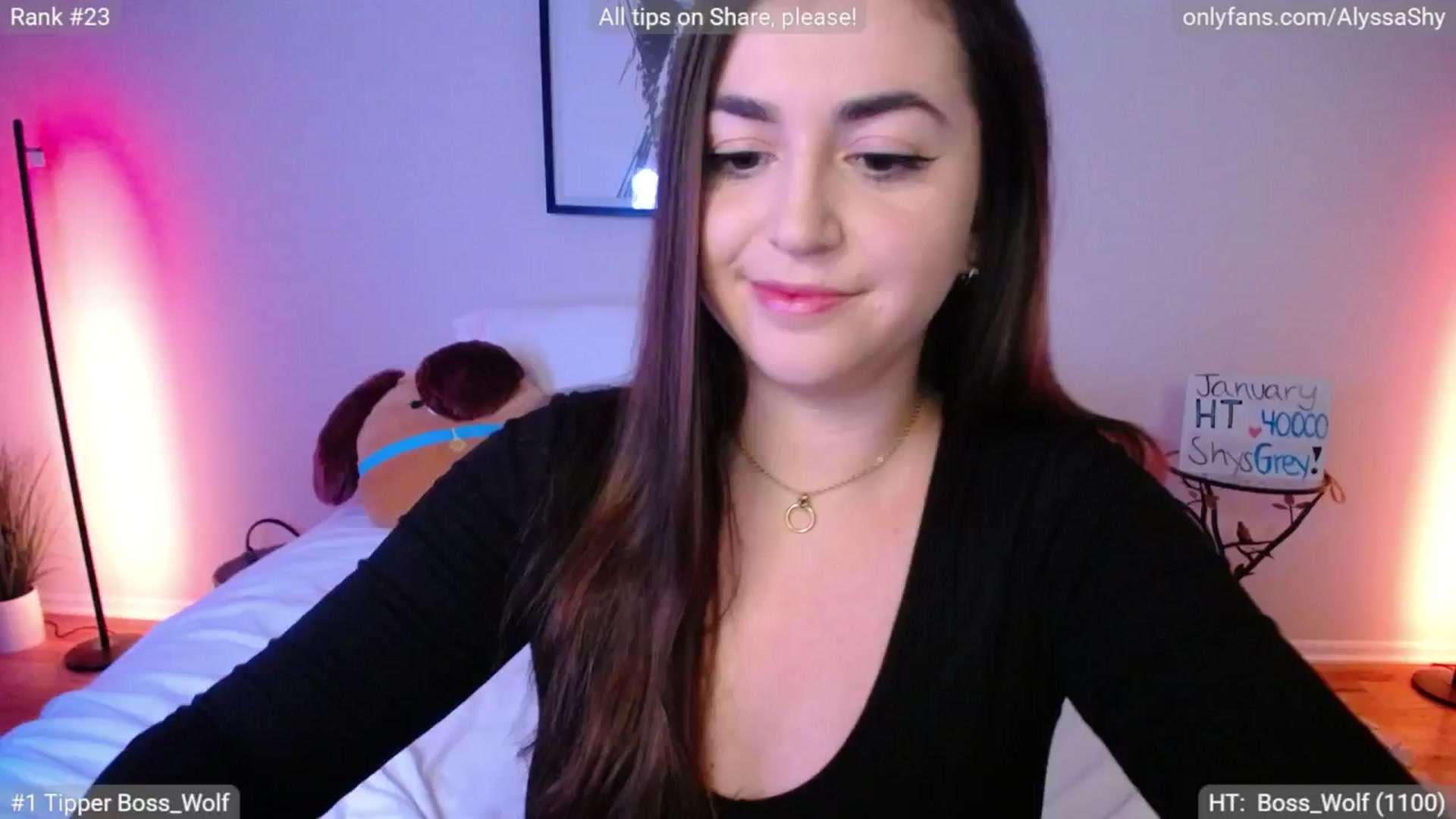 Gallery image thumbnail from AlyssaShy's myfreecams stream on, 01/16/2025, 21:54 image 13 of 20