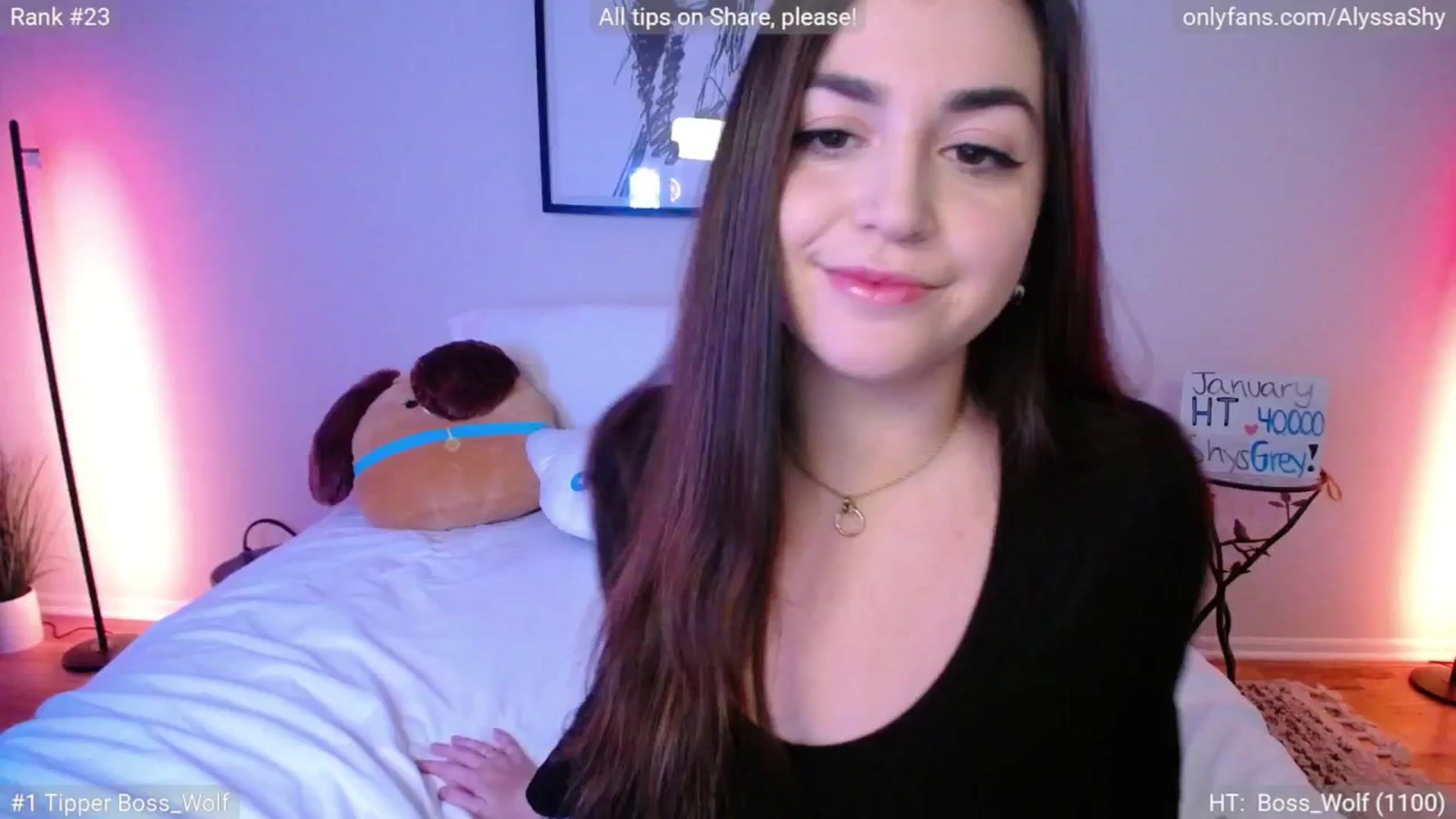 Gallery image thumbnail from AlyssaShy's myfreecams stream on, 01/16/2025, 21:54 image 9 of 20