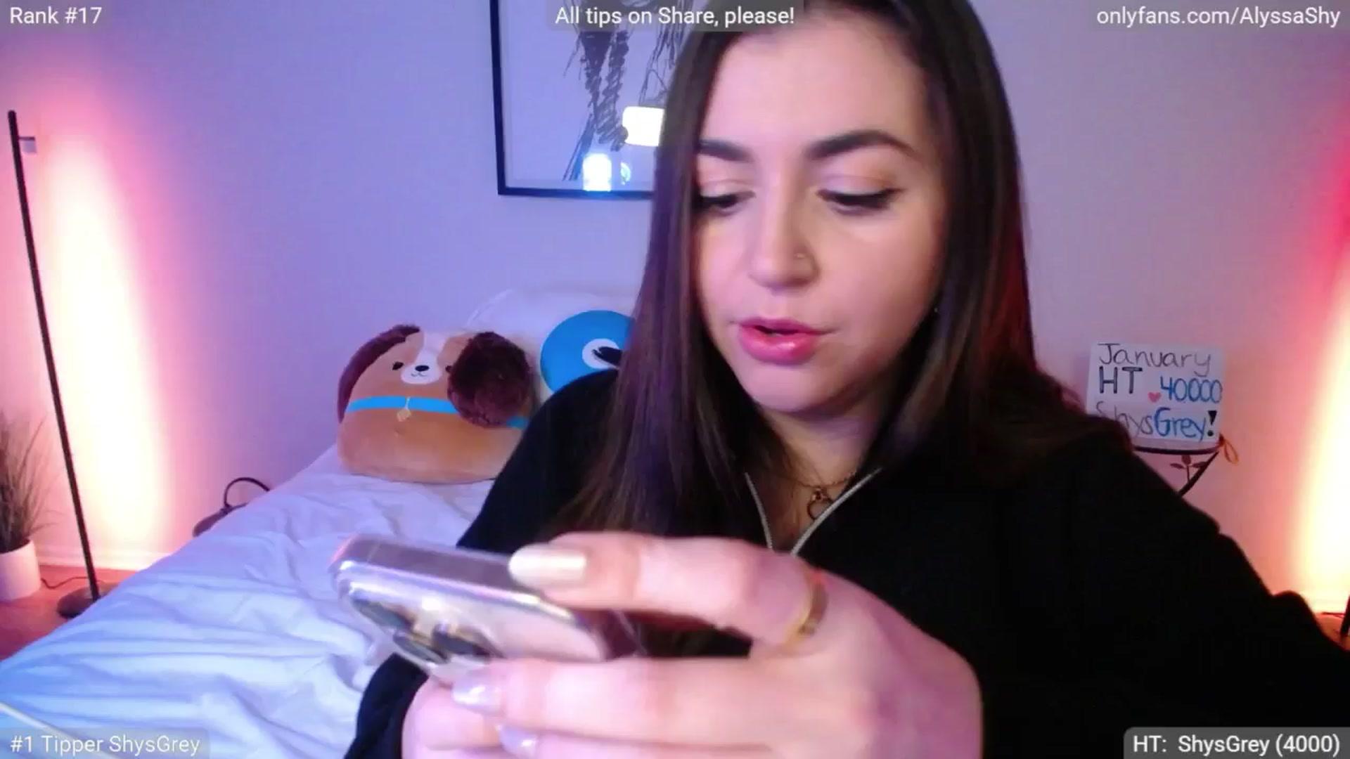 Gallery image thumbnail from AlyssaShy's myfreecams stream on, 01/26/2025, 01:37 image 10 of 20