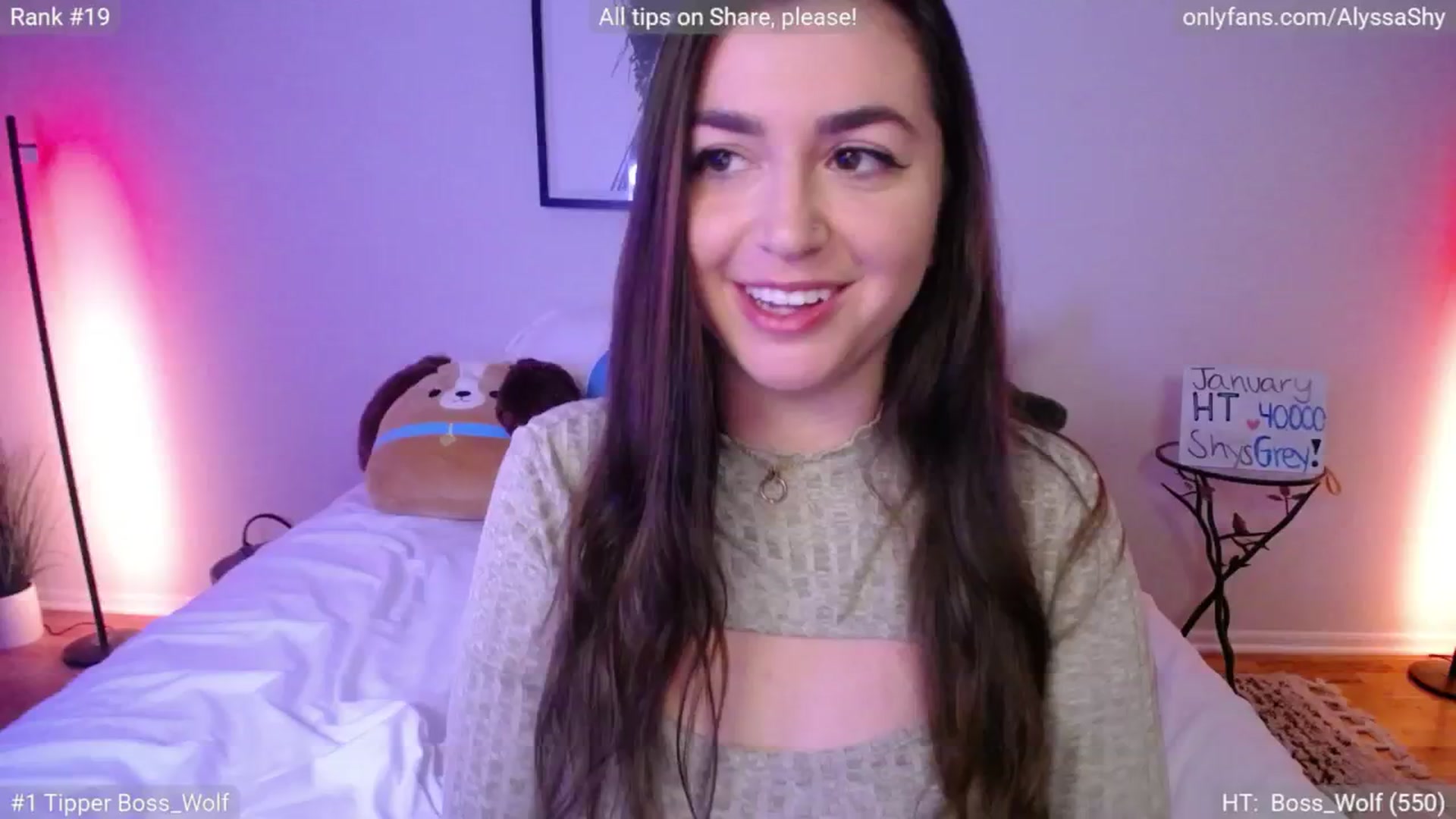 Gallery image thumbnail from AlyssaShy's myfreecams stream on, 01/28/2025, 24:23 image 10 of 20