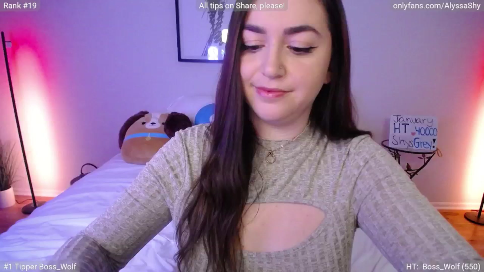 Gallery image thumbnail from AlyssaShy's myfreecams stream on, 01/28/2025, 24:23 image 2 of 20