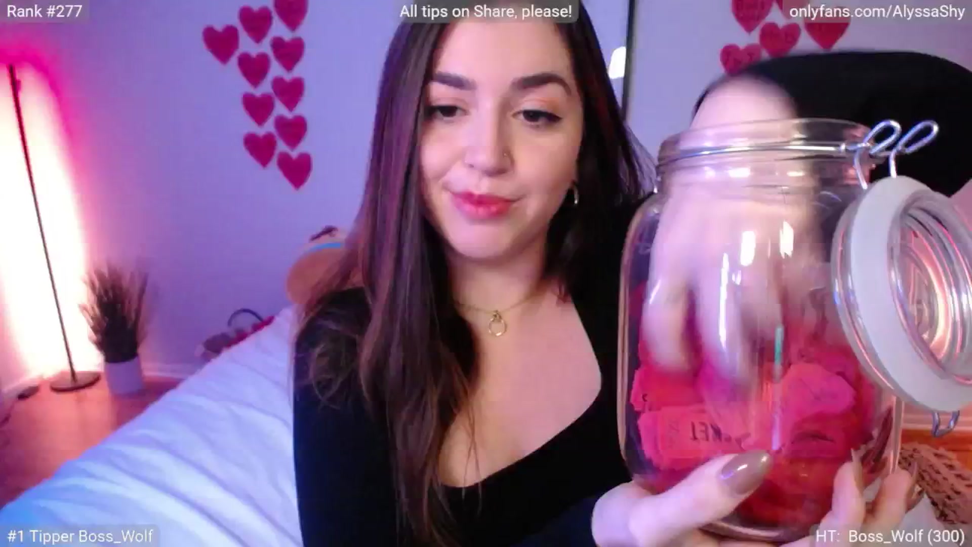 Gallery image thumbnail from AlyssaShy's myfreecams stream on, 02/14/2025, 24:04 image 4 of 20