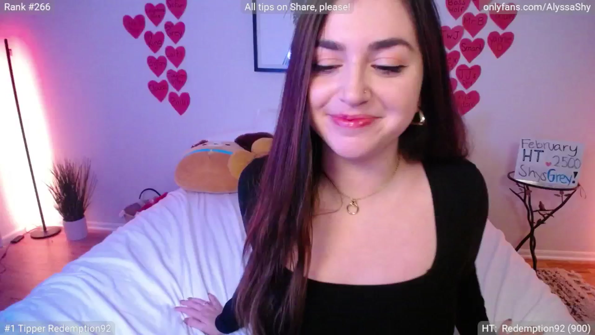 Gallery image thumbnail from AlyssaShy's myfreecams stream on, 02/14/2025, 24:04 image 16 of 20