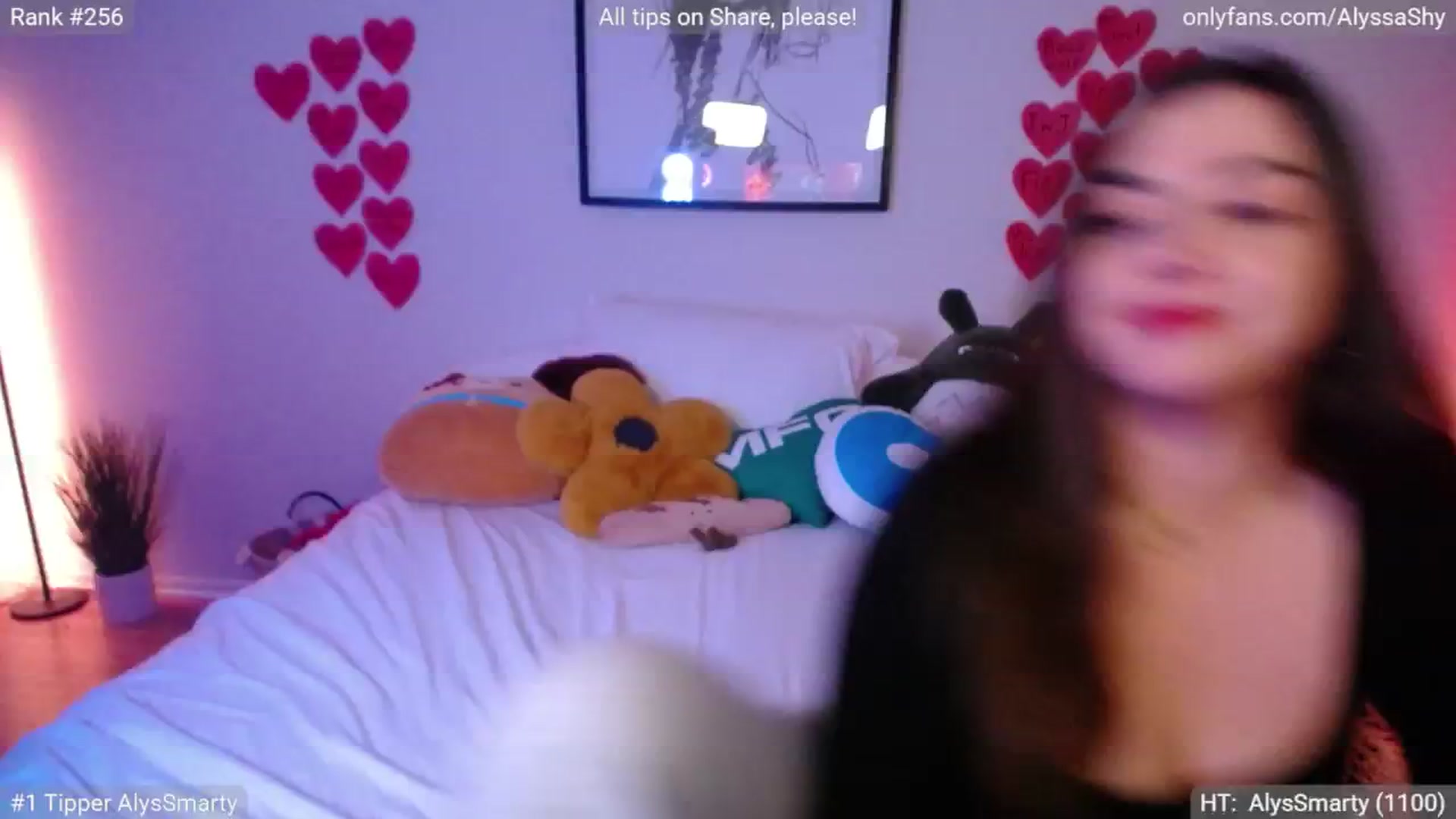 Gallery image thumbnail from AlyssaShy's myfreecams stream on, 02/14/2025, 01:57 image 3 of 20