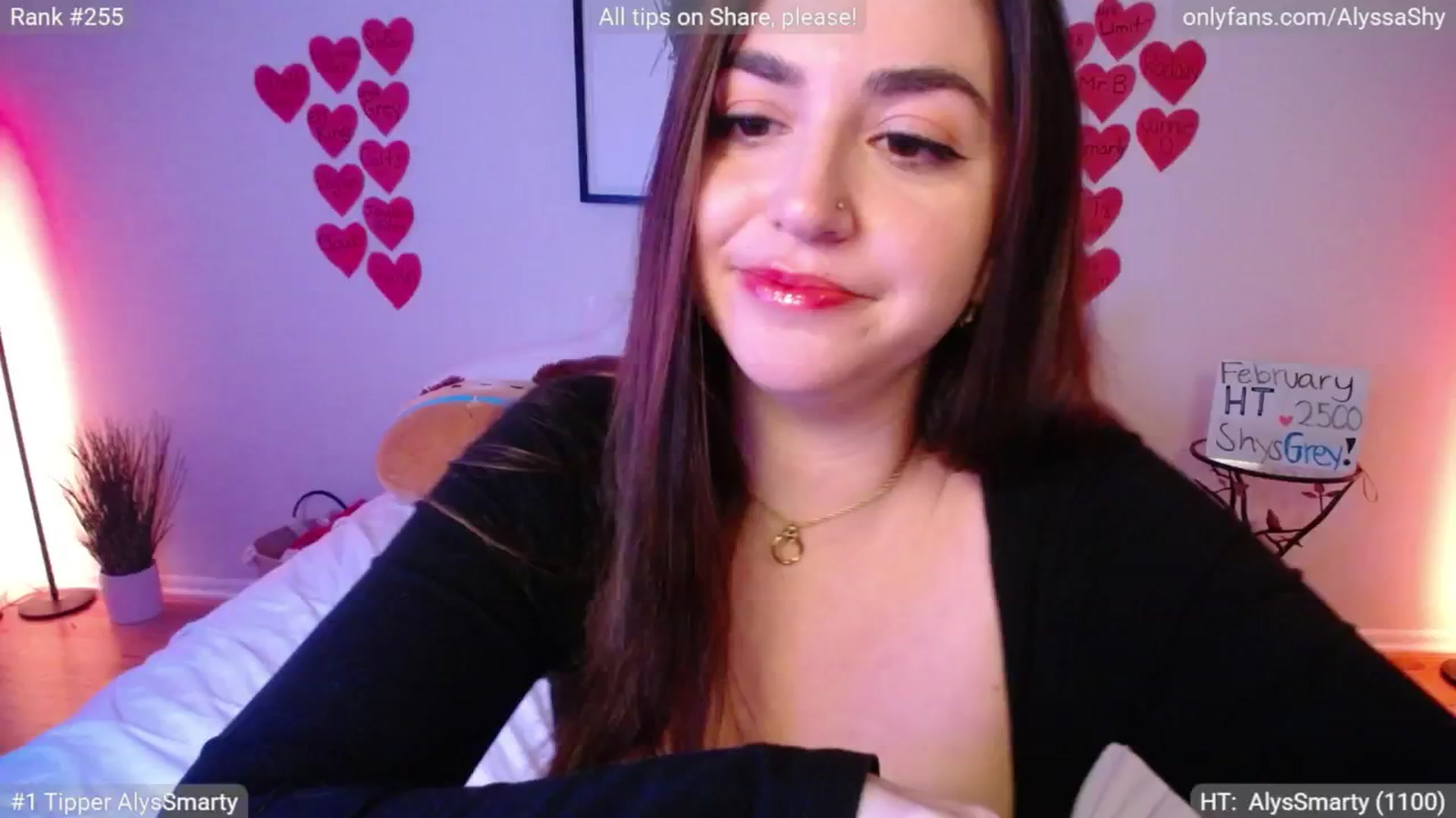 Gallery image thumbnail from AlyssaShy's myfreecams stream on, 02/14/2025, 01:57 image 9 of 20