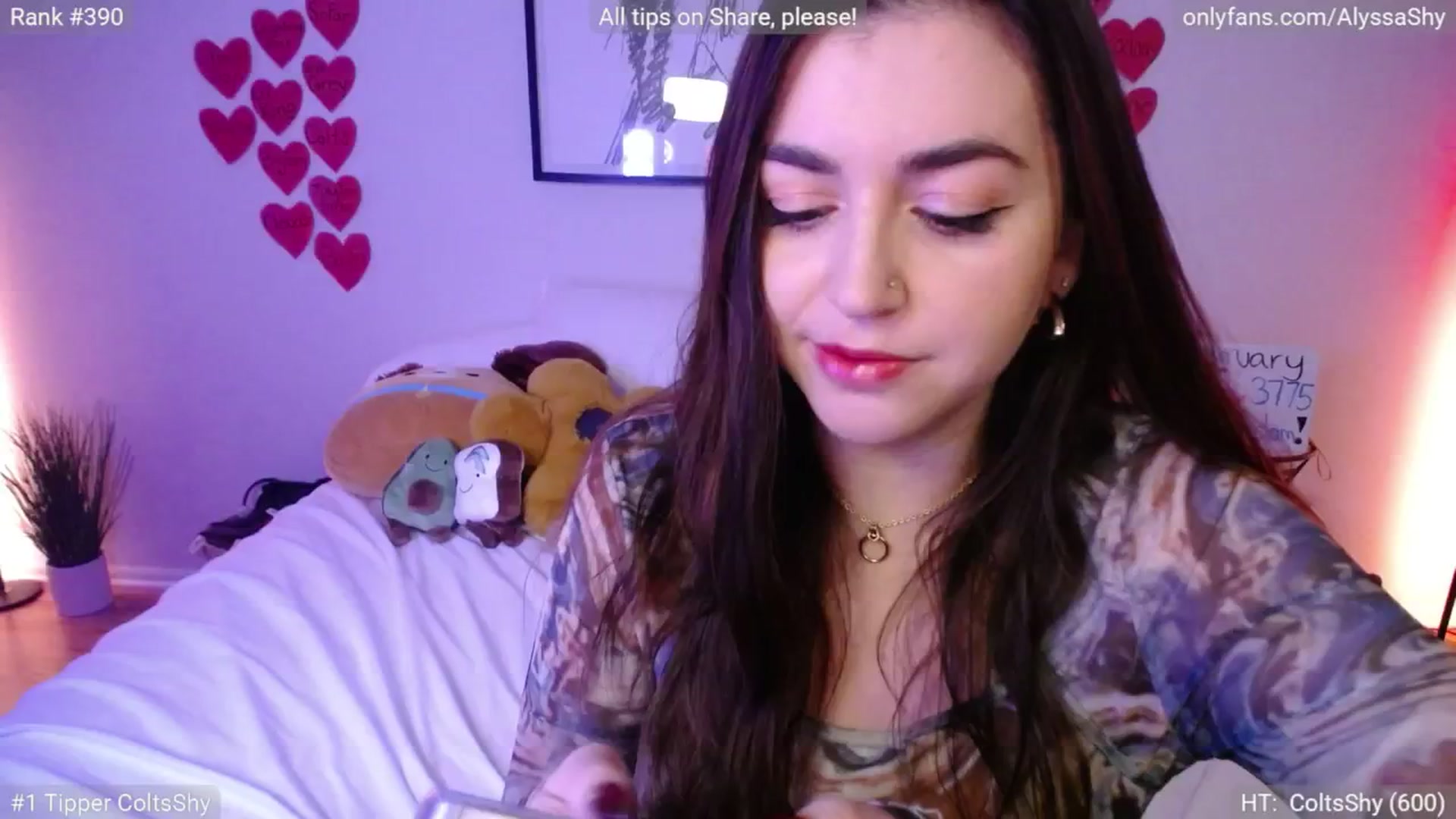 Gallery image thumbnail from AlyssaShy's myfreecams stream on, 02/22/2025, 24:00 image 5 of 20