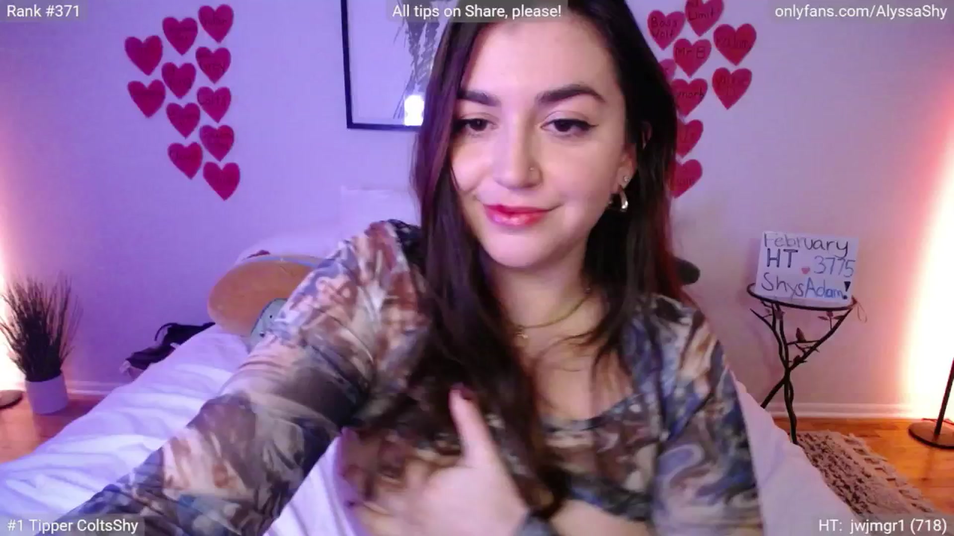 Gallery image thumbnail from AlyssaShy's myfreecams stream on, 02/22/2025, 01:58 image 13 of 20