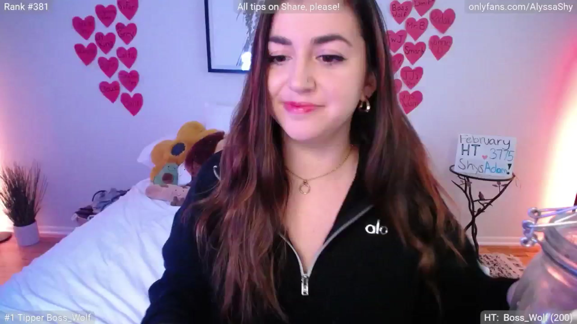 Gallery image thumbnail from AlyssaShy's myfreecams stream on, 02/22/2025, 21:57 image 4 of 20