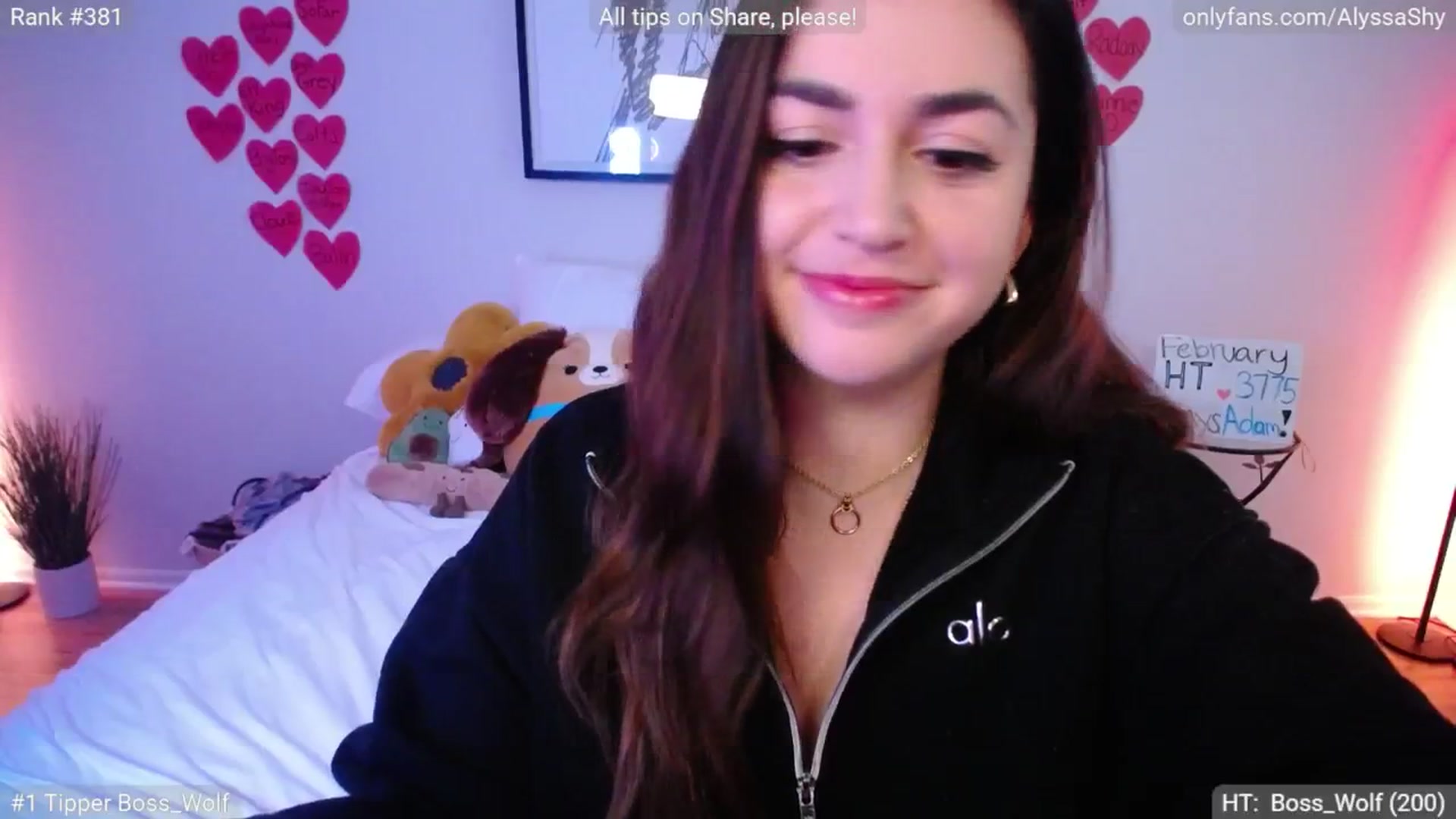 Gallery image thumbnail from AlyssaShy's myfreecams stream on, 02/22/2025, 21:57 image 19 of 20