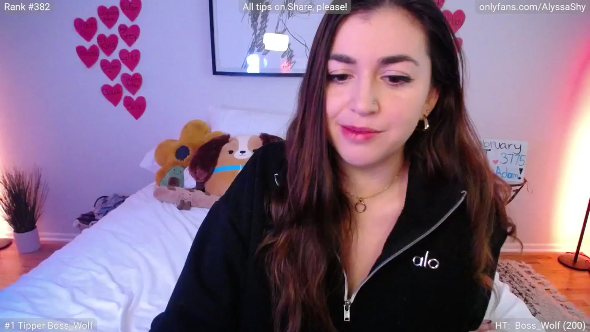 Gallery image thumbnail from AlyssaShy's myfreecams stream on, 02/22/2025, 21:57 image 2 of 20