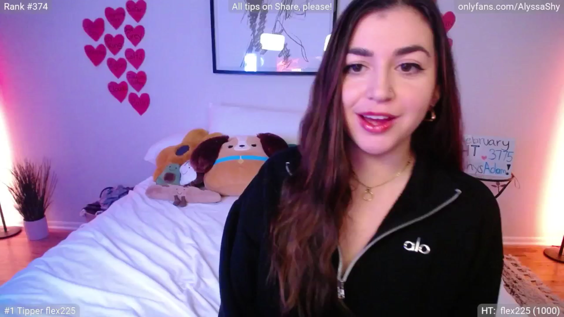 Gallery image thumbnail from AlyssaShy's myfreecams stream on, 02/22/2025, 22:39 image 13 of 20