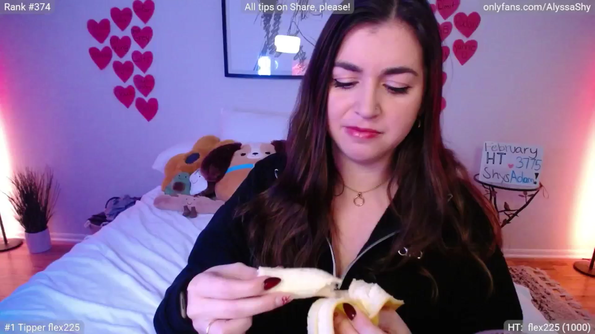 Gallery image thumbnail from AlyssaShy's myfreecams stream on, 02/22/2025, 22:39 image 11 of 20