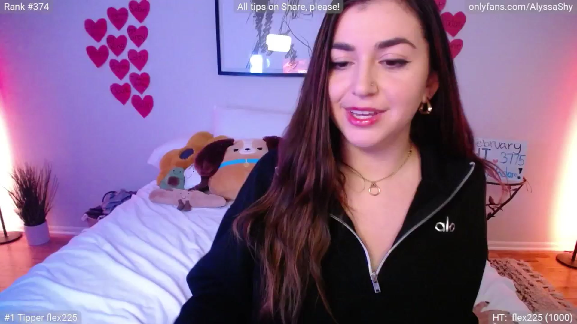 Gallery image thumbnail from AlyssaShy's myfreecams stream on, 02/22/2025, 22:39 image 15 of 20