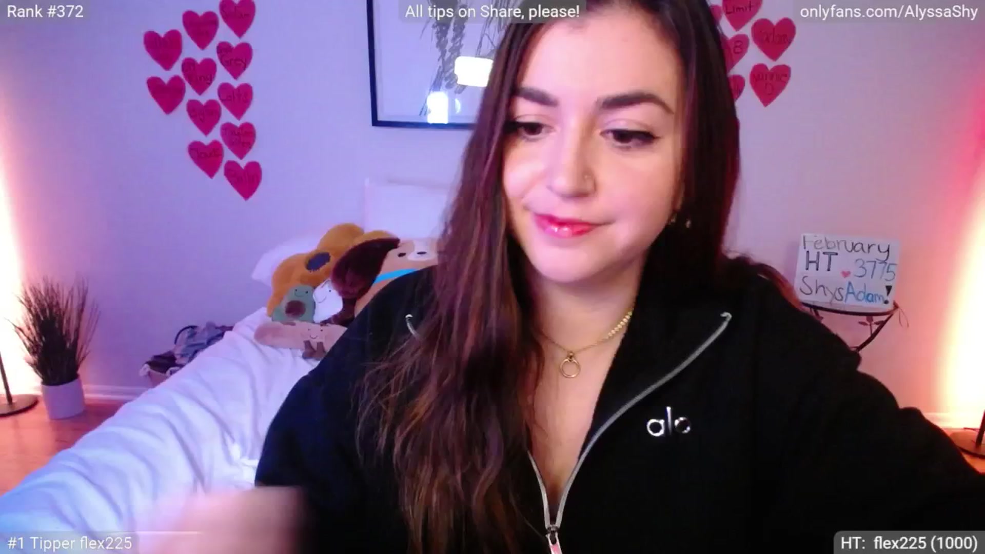 Gallery image thumbnail from AlyssaShy's myfreecams stream on, 02/22/2025, 22:39 image 19 of 20
