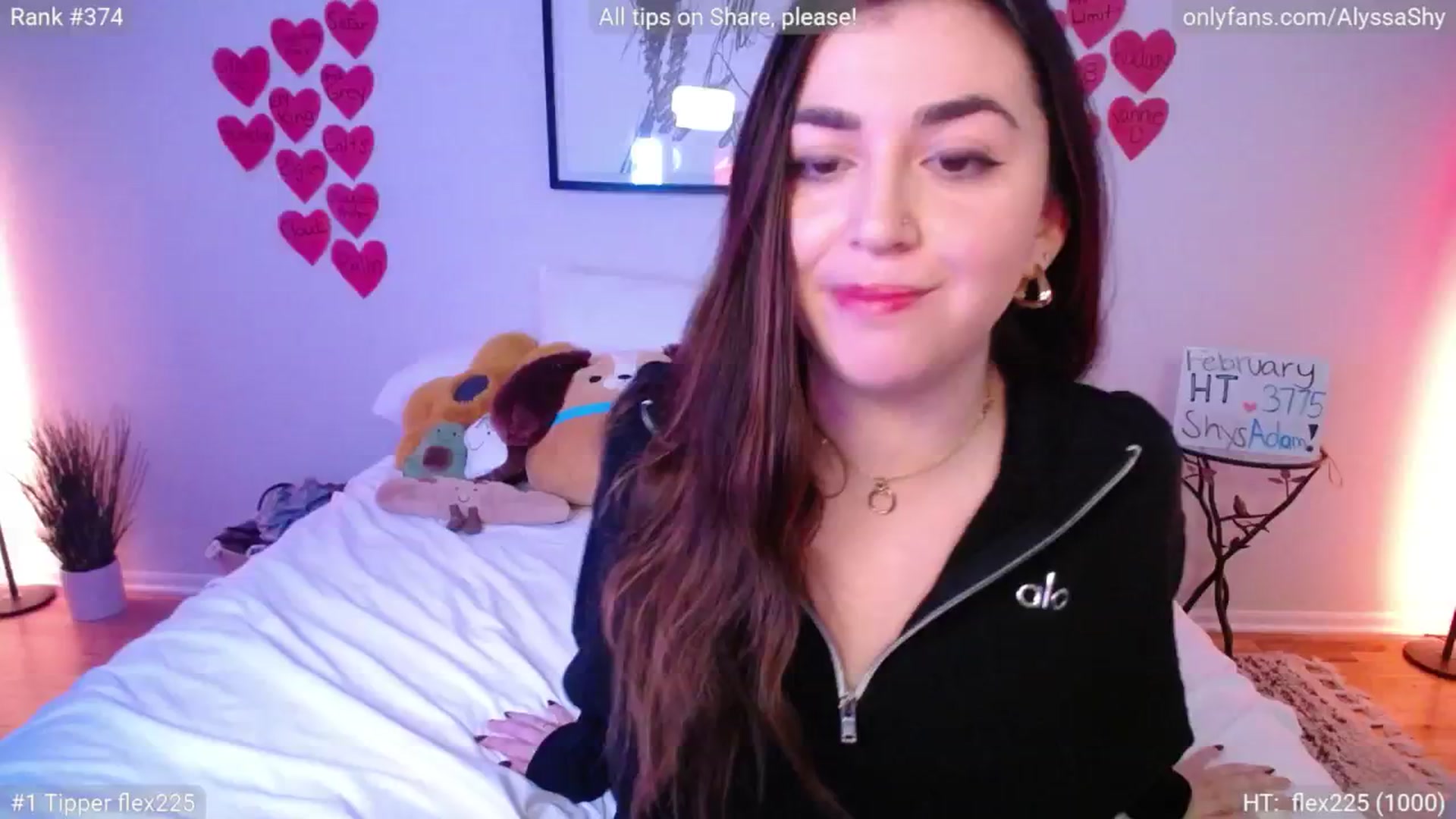 Gallery image thumbnail from AlyssaShy's myfreecams stream on, 02/22/2025, 22:39 image 12 of 20